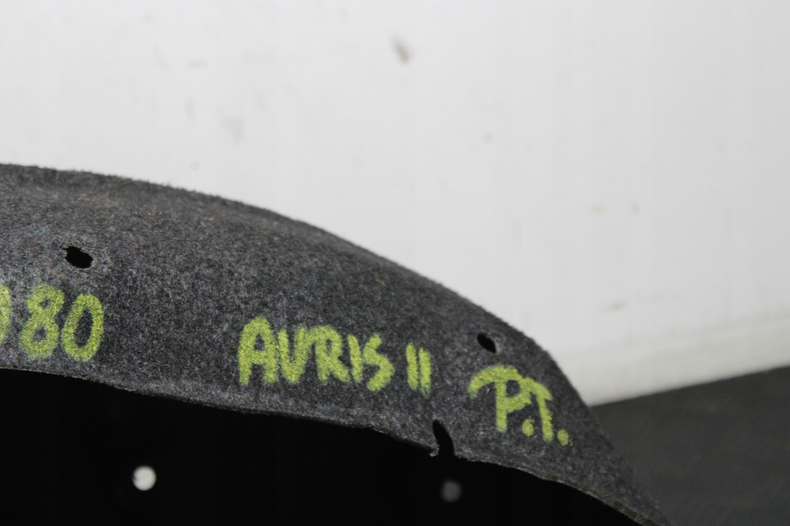 mudguard right rear part TOYOTA AURIS II 2 65637-02080