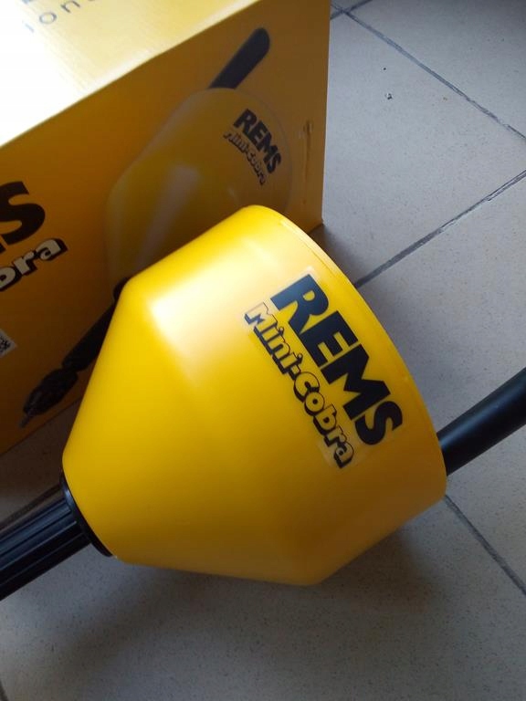 PRZYRZĄD DO CZYSZCZENIA RUR REMS MINI-COBRA Marka Rems