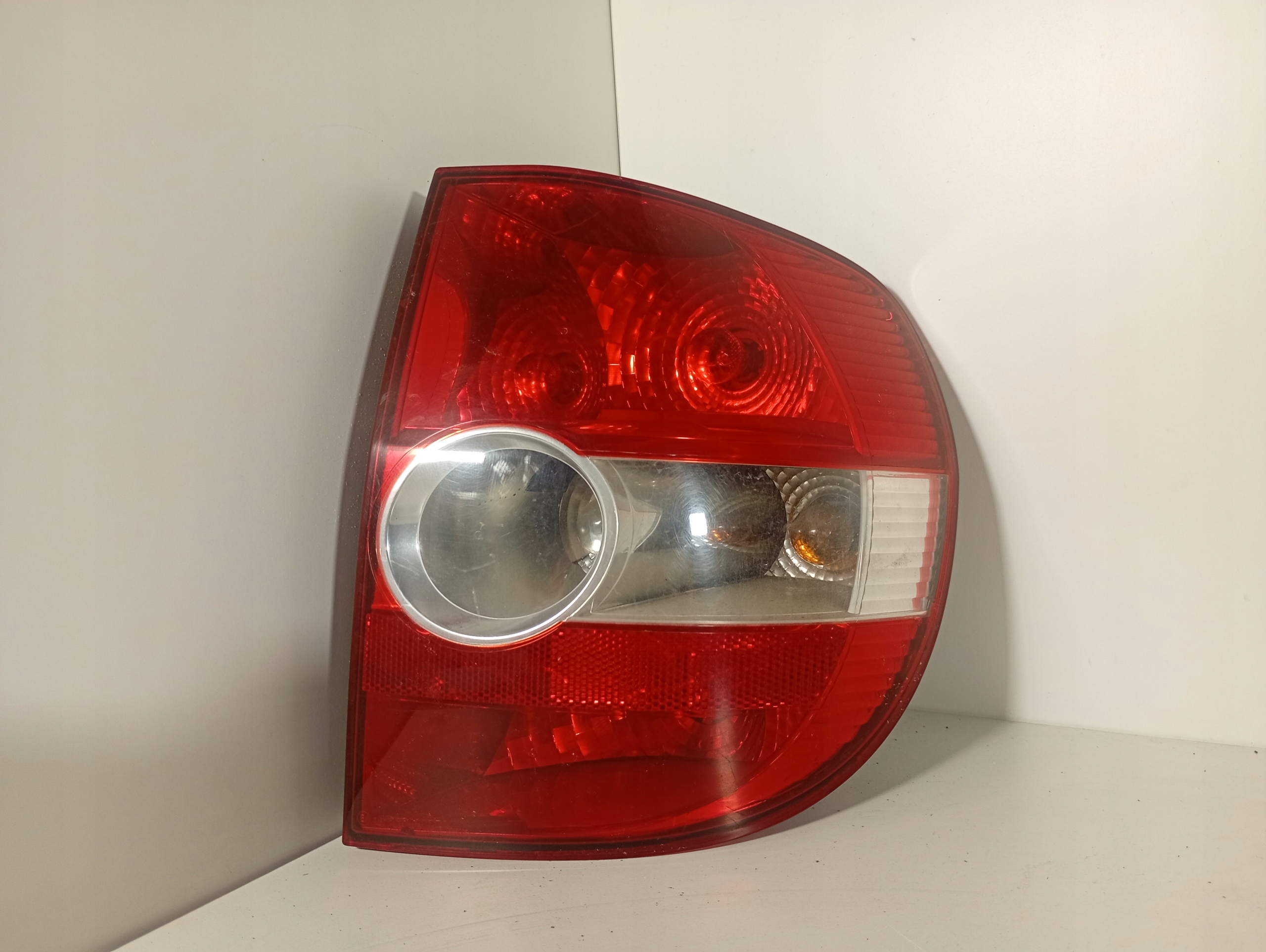 Honda Jazz II 2 02-08 light right rear rear part