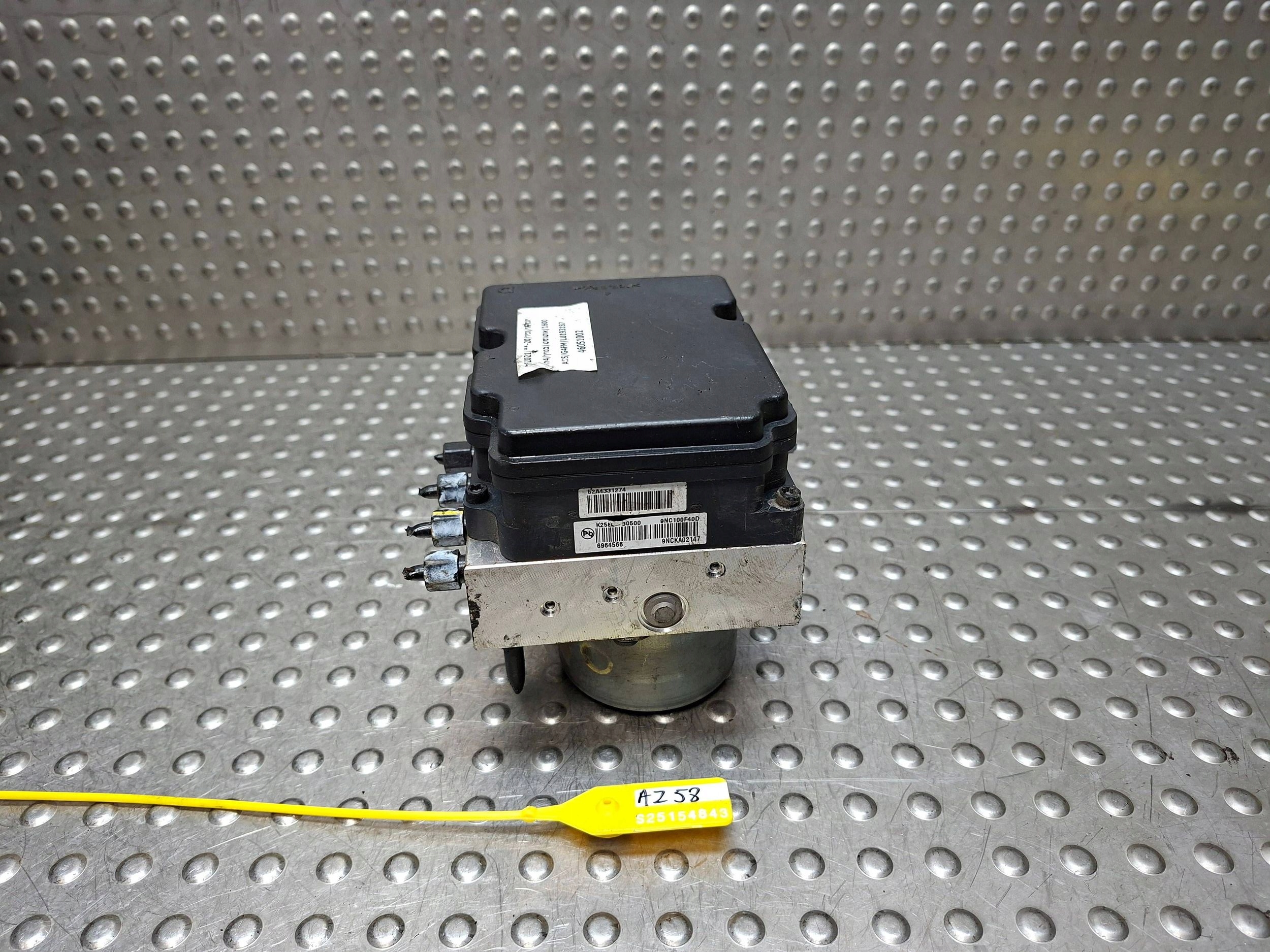 pump control unit ABS HYUNDAI VENUE 19- 58900-K2500 58910-K2500