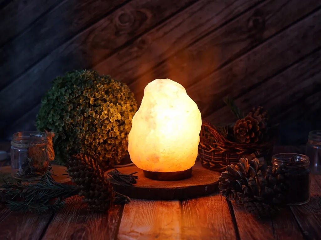 LAMPA SOLNA JONIZATOR 5-7 KG SÓL HIMALAJSKA LAMPKA NOCNA NATURALNA Długość/wysokość 22 cm