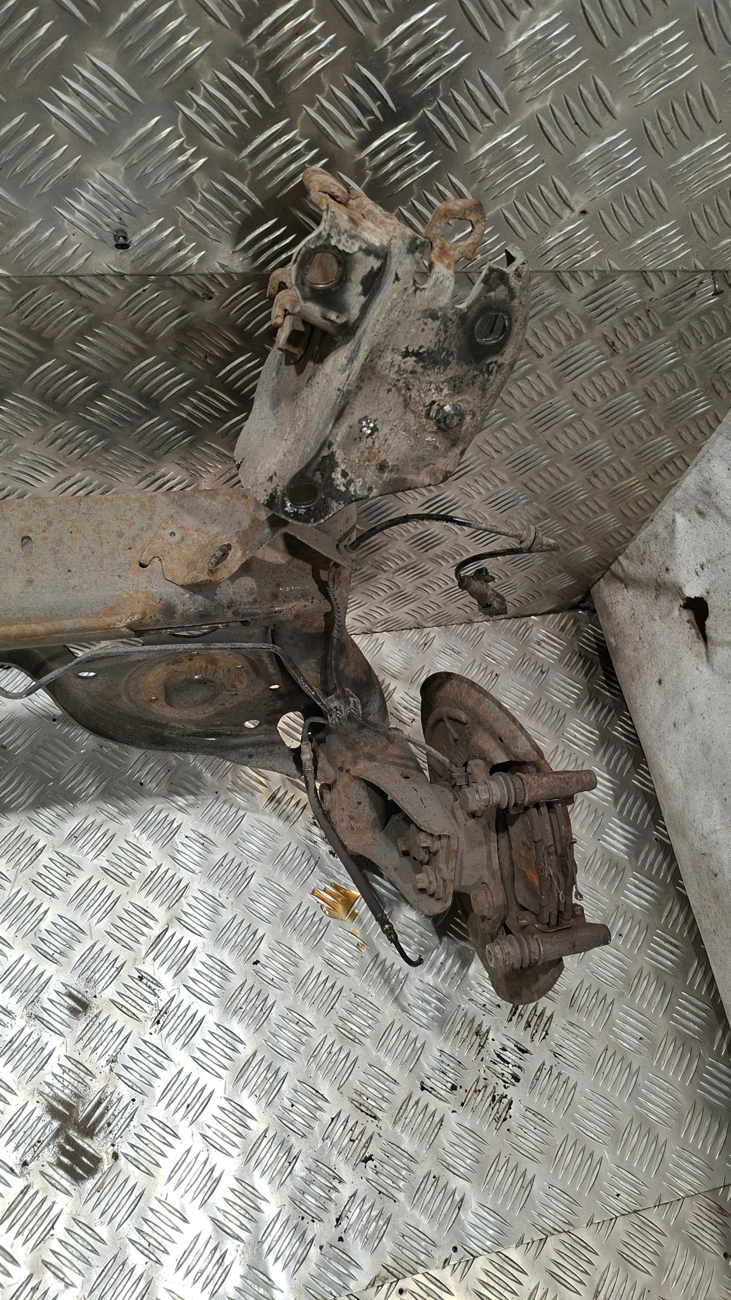Achsträger heck RENAULT CLIO III