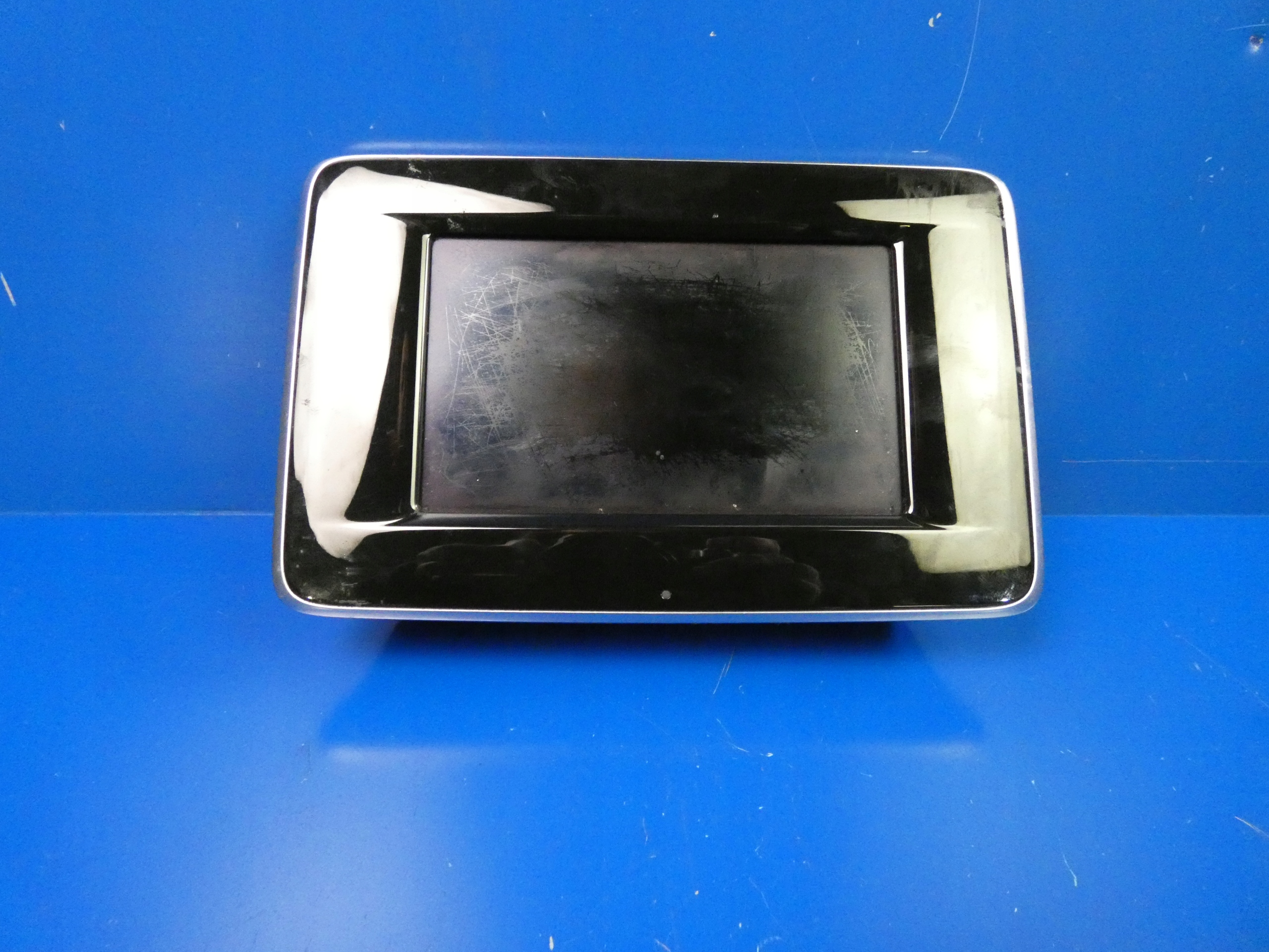 A2469016002 - MERCEDES A W176 B W246 W117 навигационный дисплей