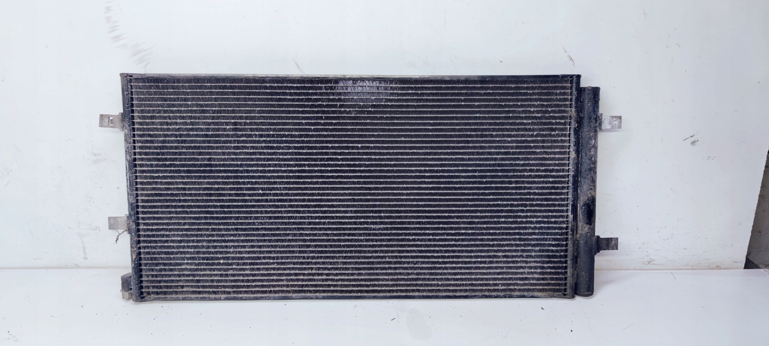 Radiateur climatisation AUDI A4 B8 A5 Q5 8K0260401H