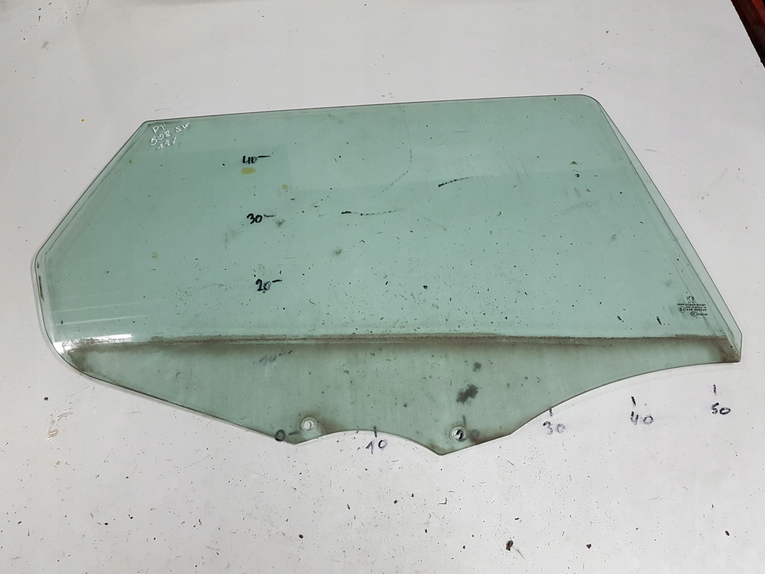 PEUGEOT 508 I 11r SW SZYBA DRZWI PRAWA TYŁ