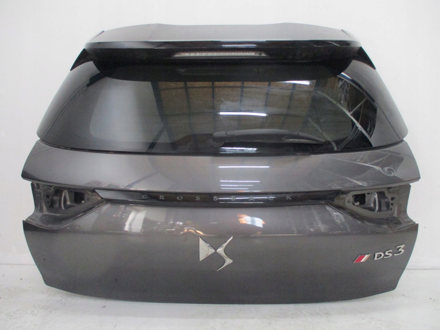 Klapa Citroen DS3 Crossback PERFORMANCE LINE 19R