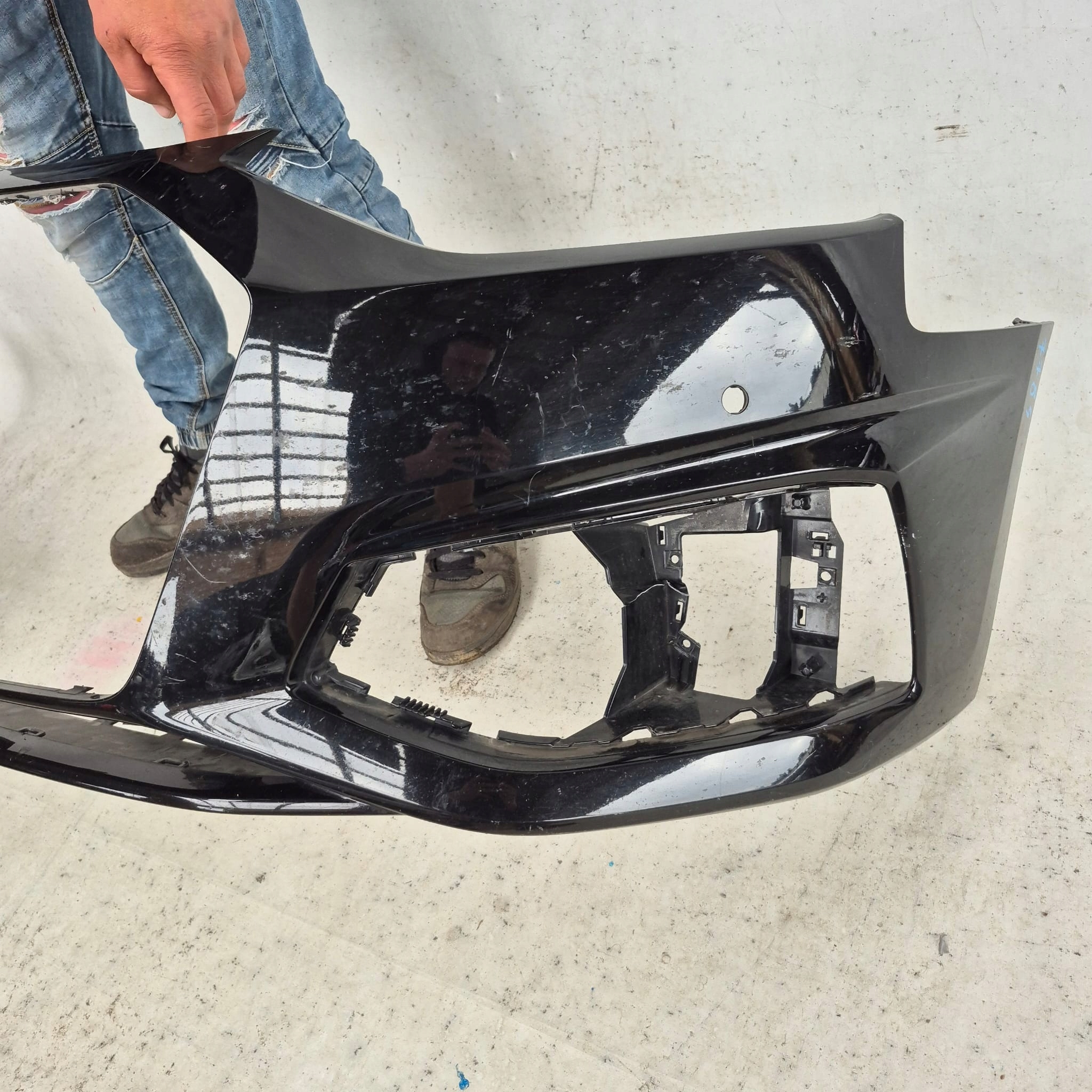 AUDI A4 B9 8W LIFT 19-23 bumper front front PDC