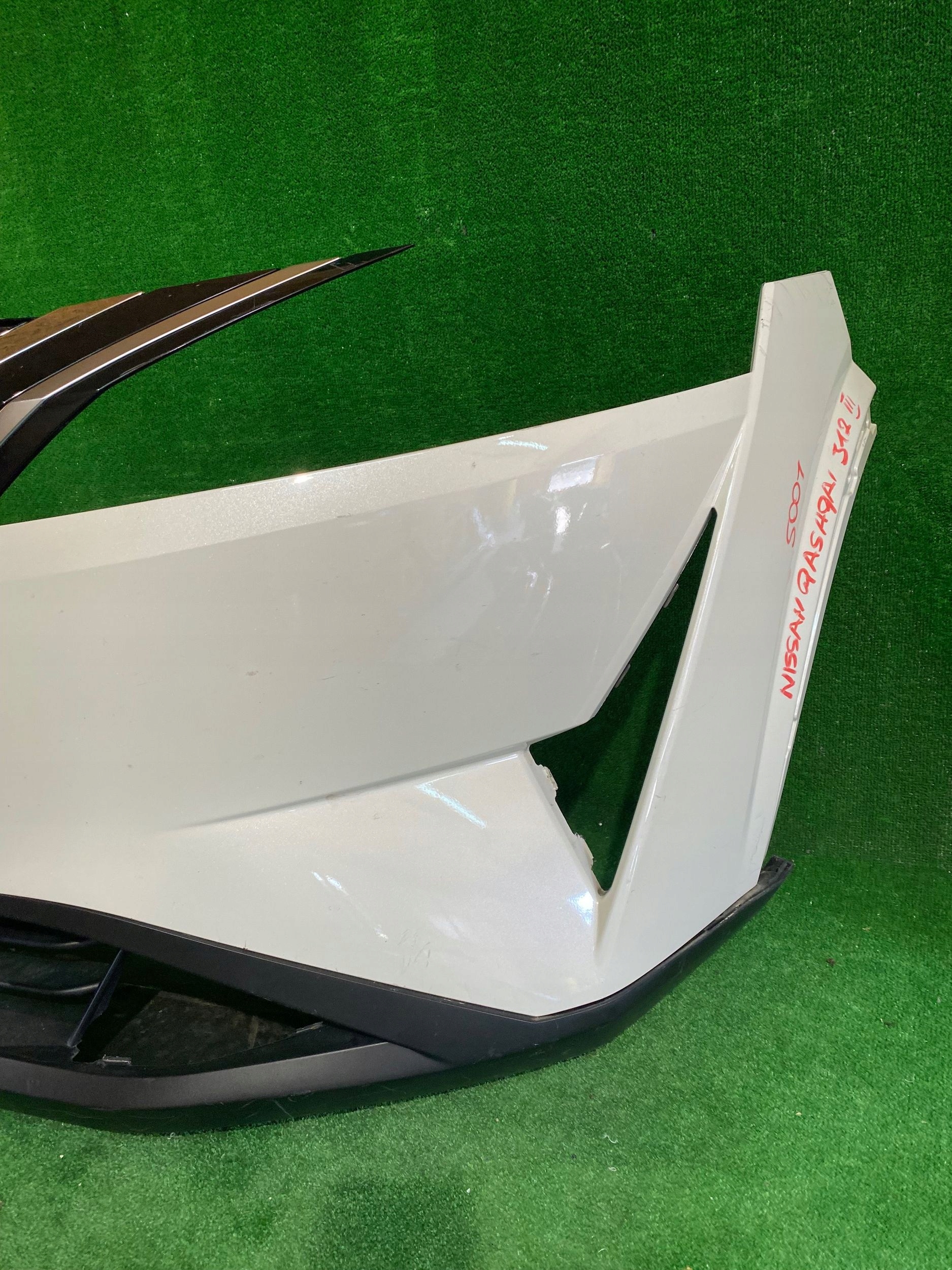 front bumper front NISSAN QASHQAI III J12 NR.Z5001