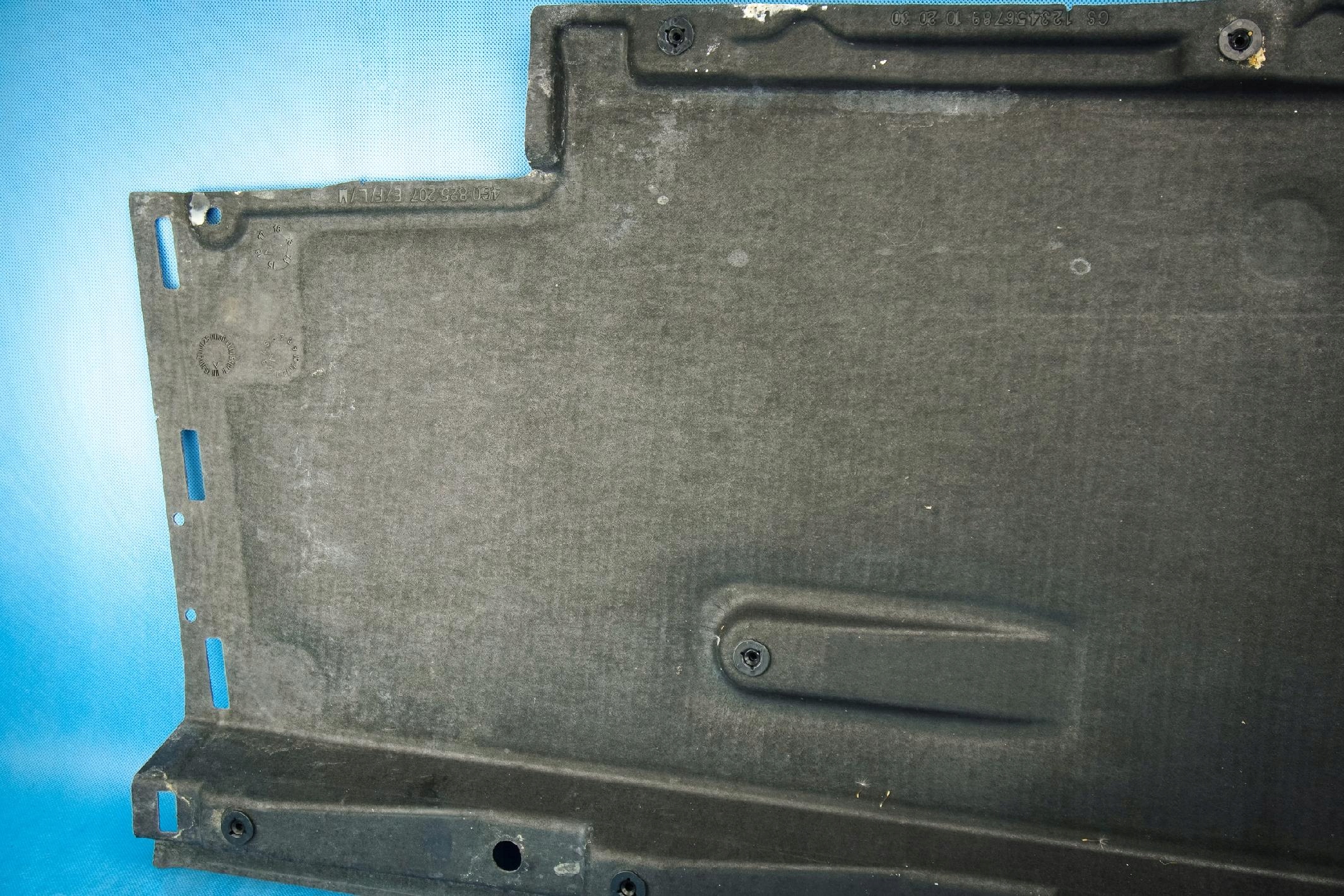 cover chassis left Audi RS6 4G RS7 4G8 4G0825207L