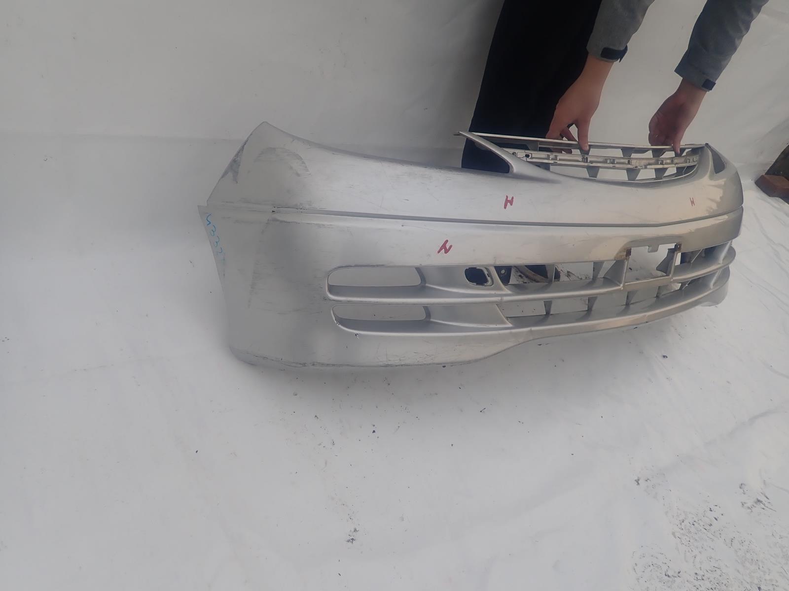 TOYOTA PREVIA II 2 00-04 bumper front front