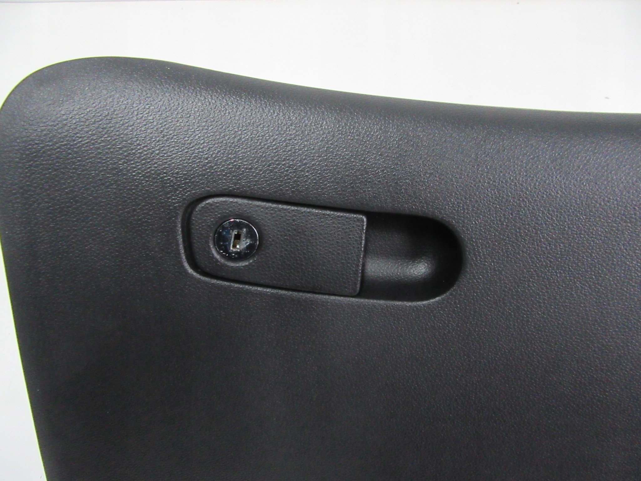бардачок пассажира kia MAGENTIS II 2 европа