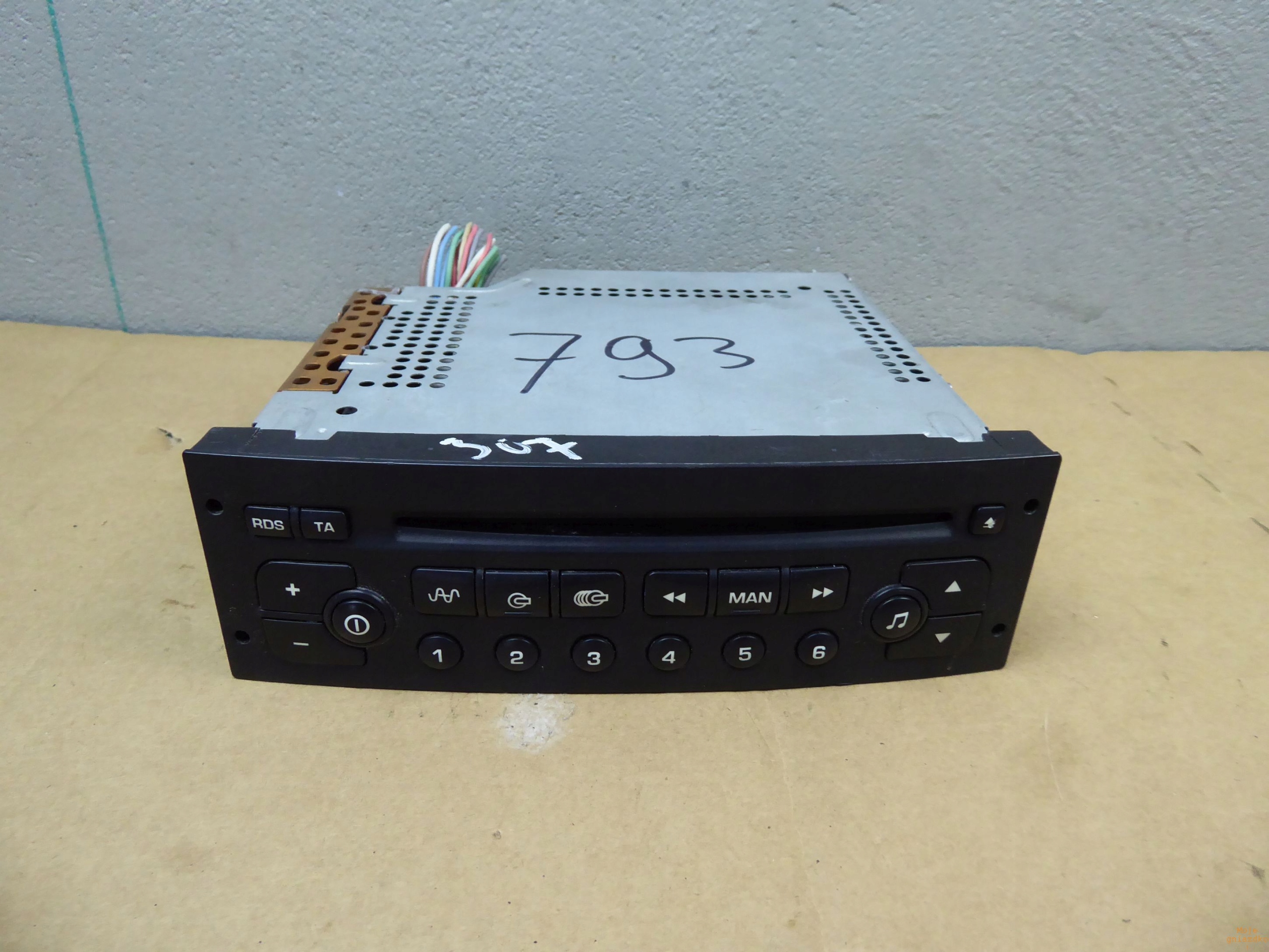 Peugeot 307 radio radioodtwarzacz CD 96489417XT