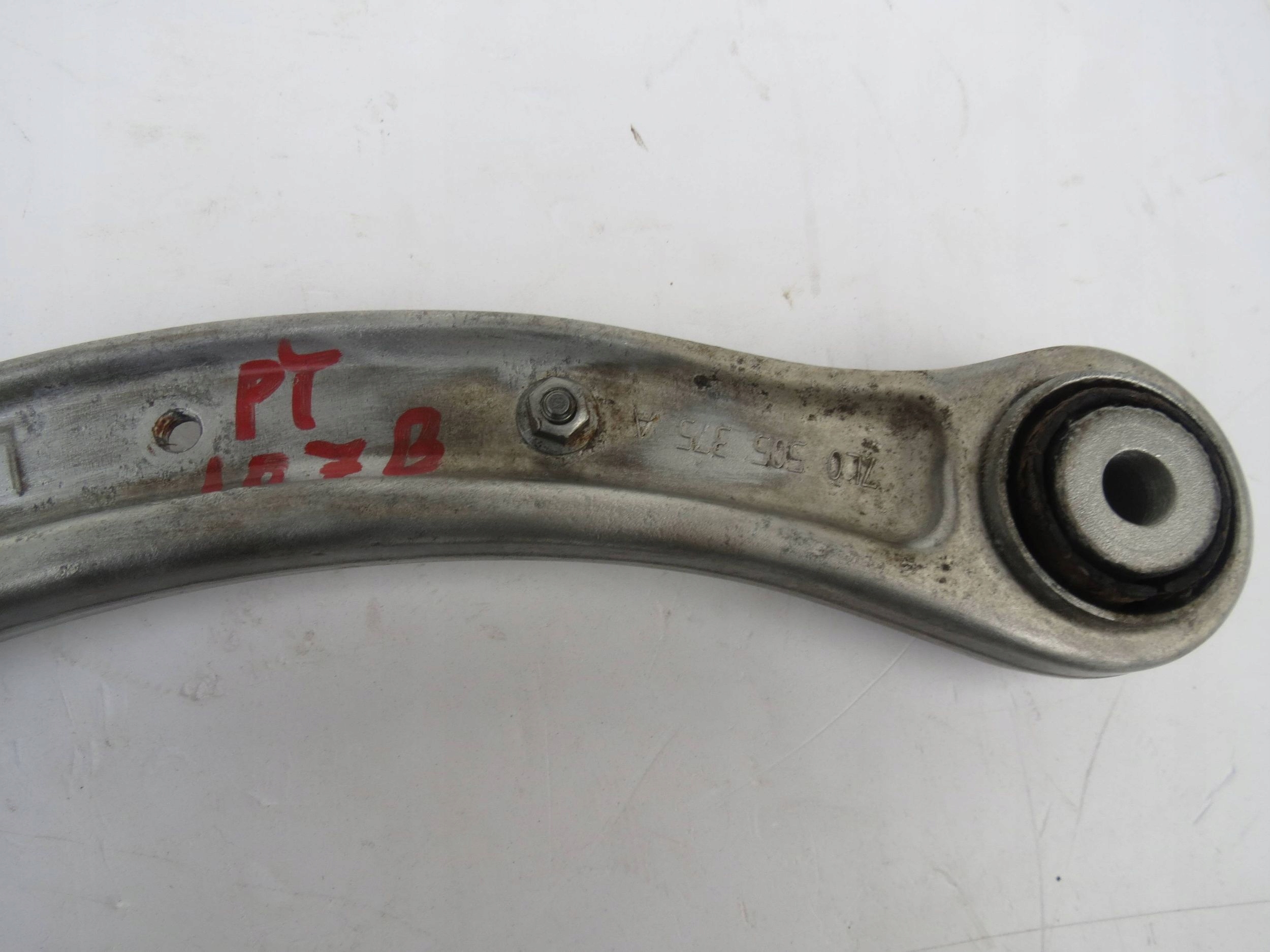 arm right rear part PORSCHE CAYENNE 4.8 V8 7L0505375A
