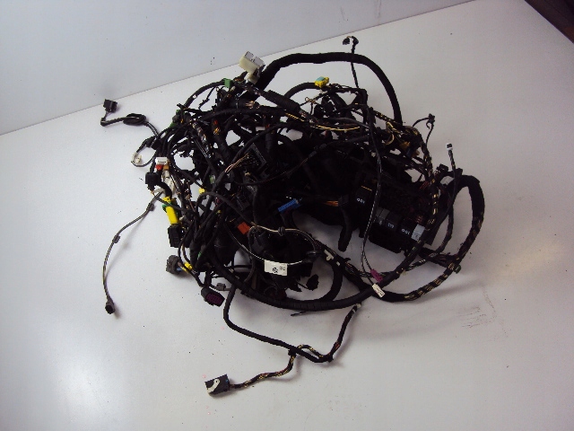 ЭЛЕКТРОПРОВОДКА VW POLO 6R 1.6 TDI 11R 3D