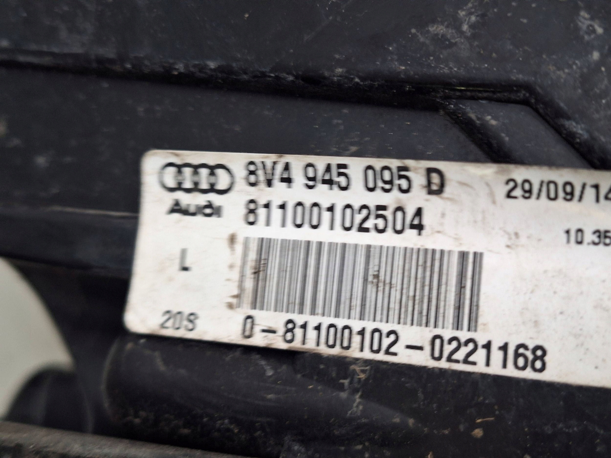 AUDI A3 8V SPORTBACK 12-16 light left 8V4945095D