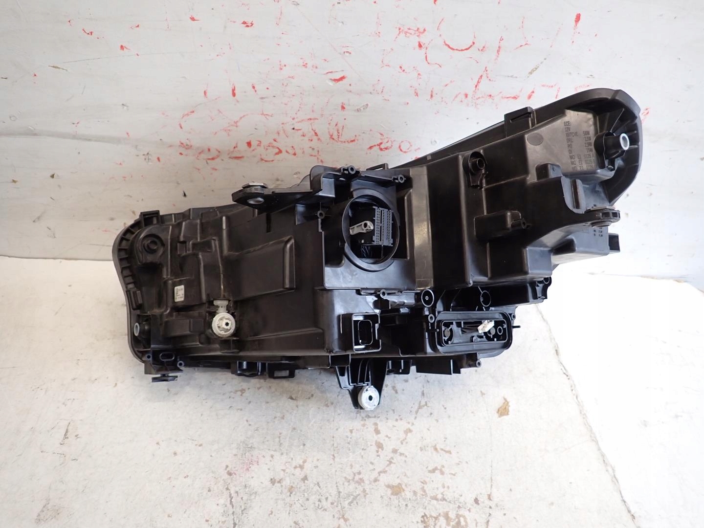 light front front right BMW X1 U11 2022- FULL LED 5A9A228-01