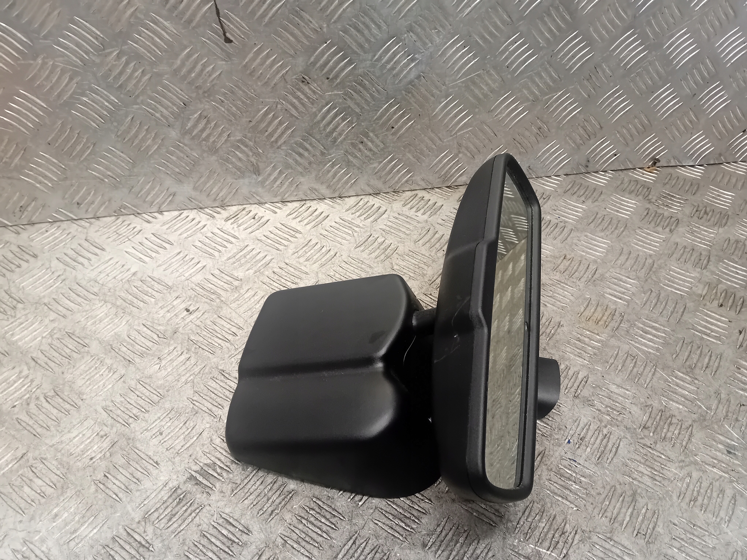 JEEP GRAND CHEROKEE WK2 LUSTERKO WSTECZNE