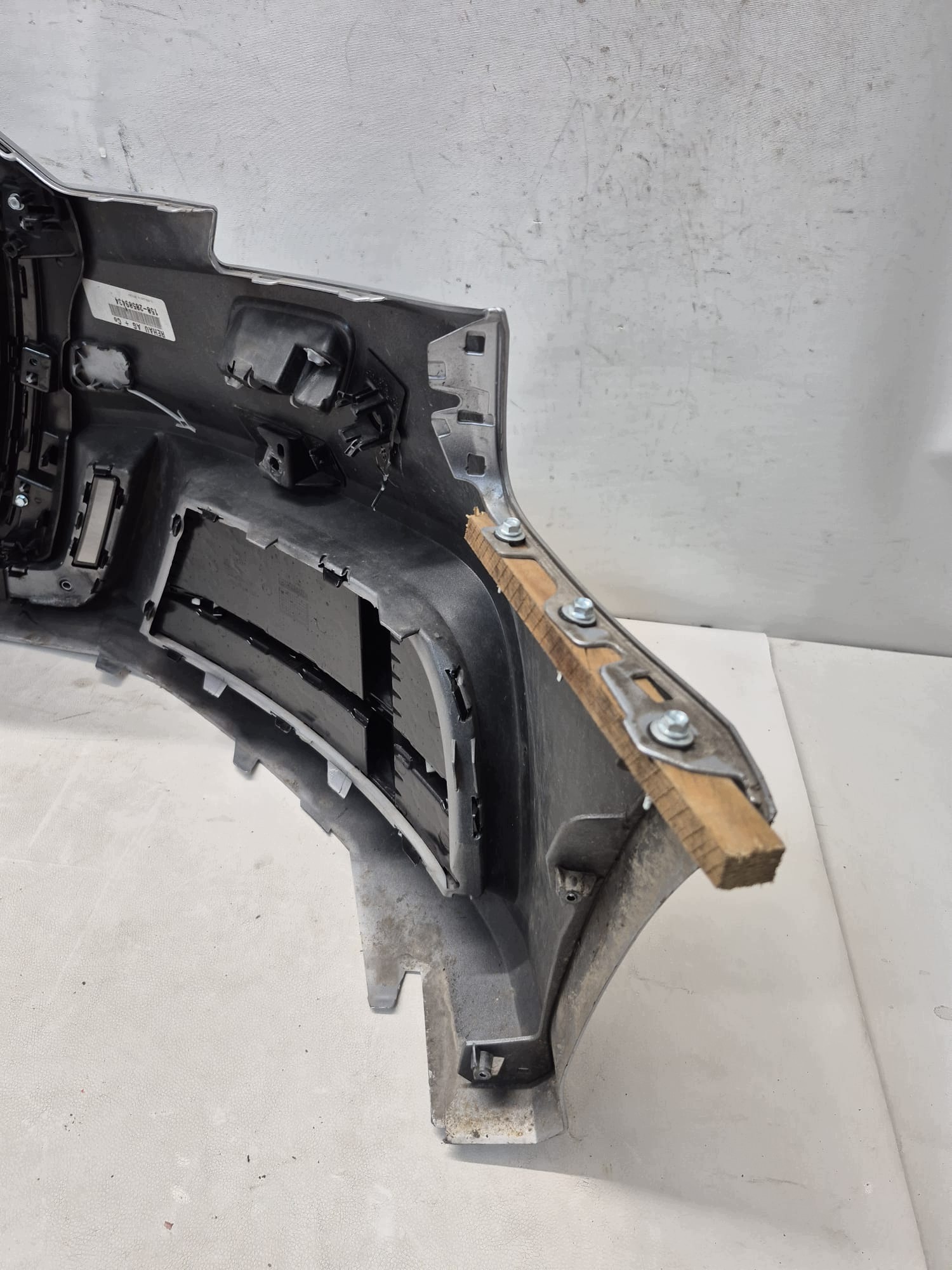 AUDI A3 8V HB LIFT S-LINE 16- bumper front front 4XPDC SPR 8V3807437AM