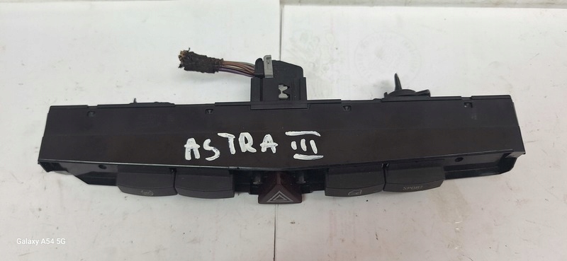 switch switch of the lights OPEL ASTRA III 13100118XC