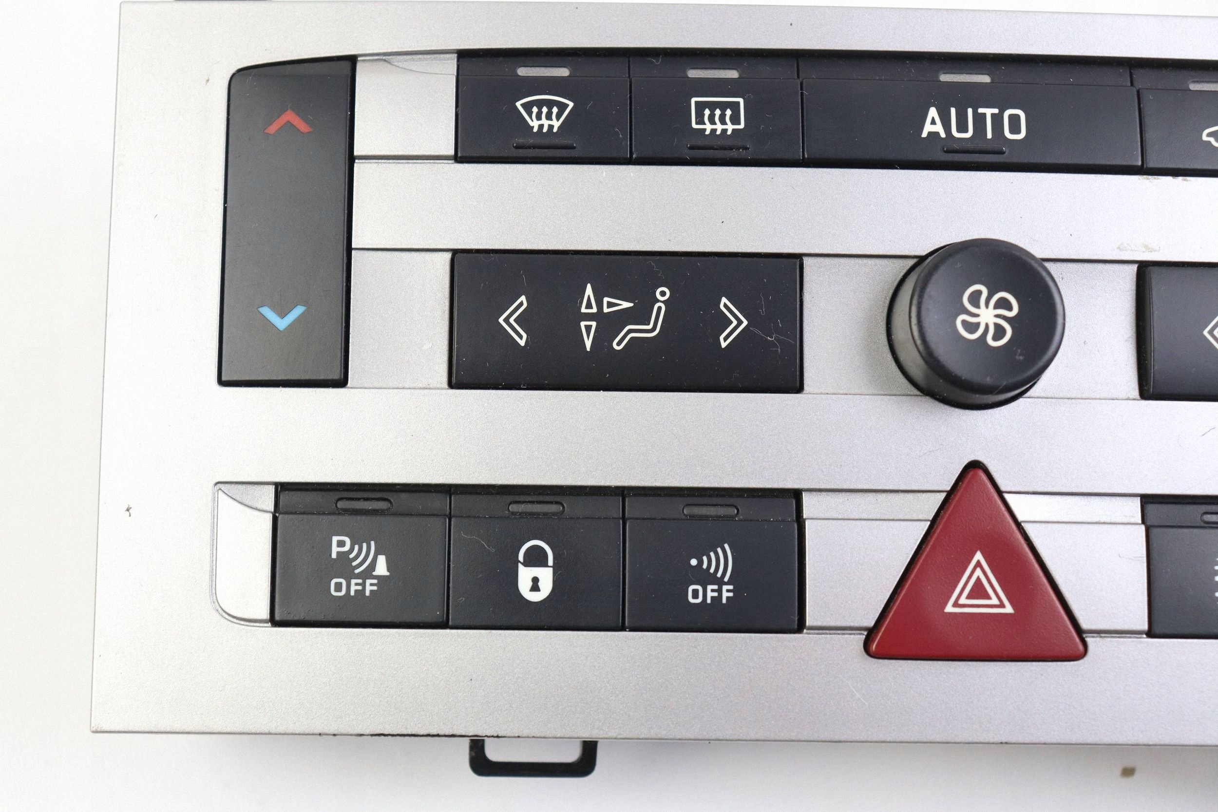 PEUGEOT 407 prekidač klime rešetka ventilacije 96573322 EUROPA