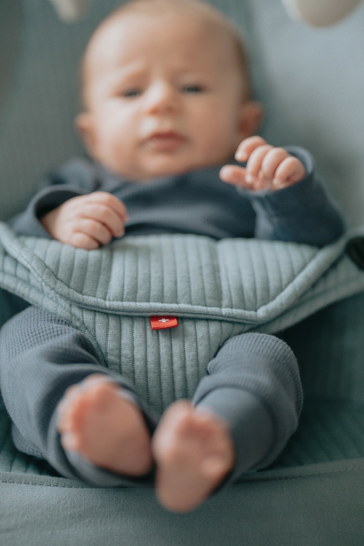 Leżaczek MAST Swiss Design Flex Bouncer Bohater / Bajka brak