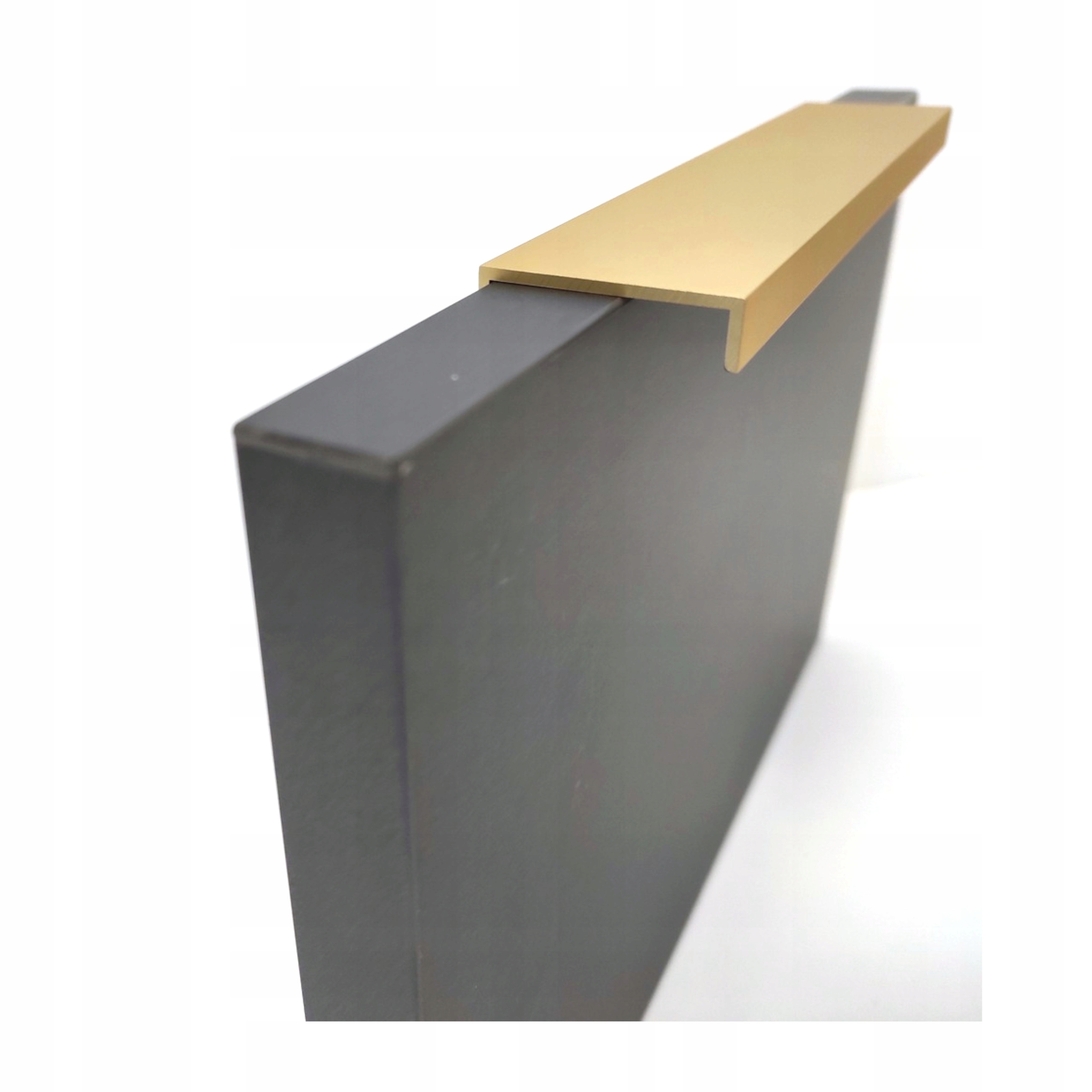 

Uchwyt meblowy Krawędziowy 158mm. Złoty Mat