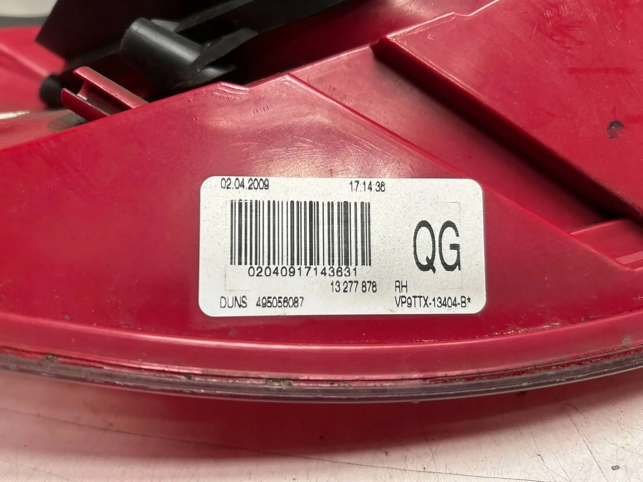 Lampa tył lewy Opel Insignia A kombi Strona zabudowy prawa