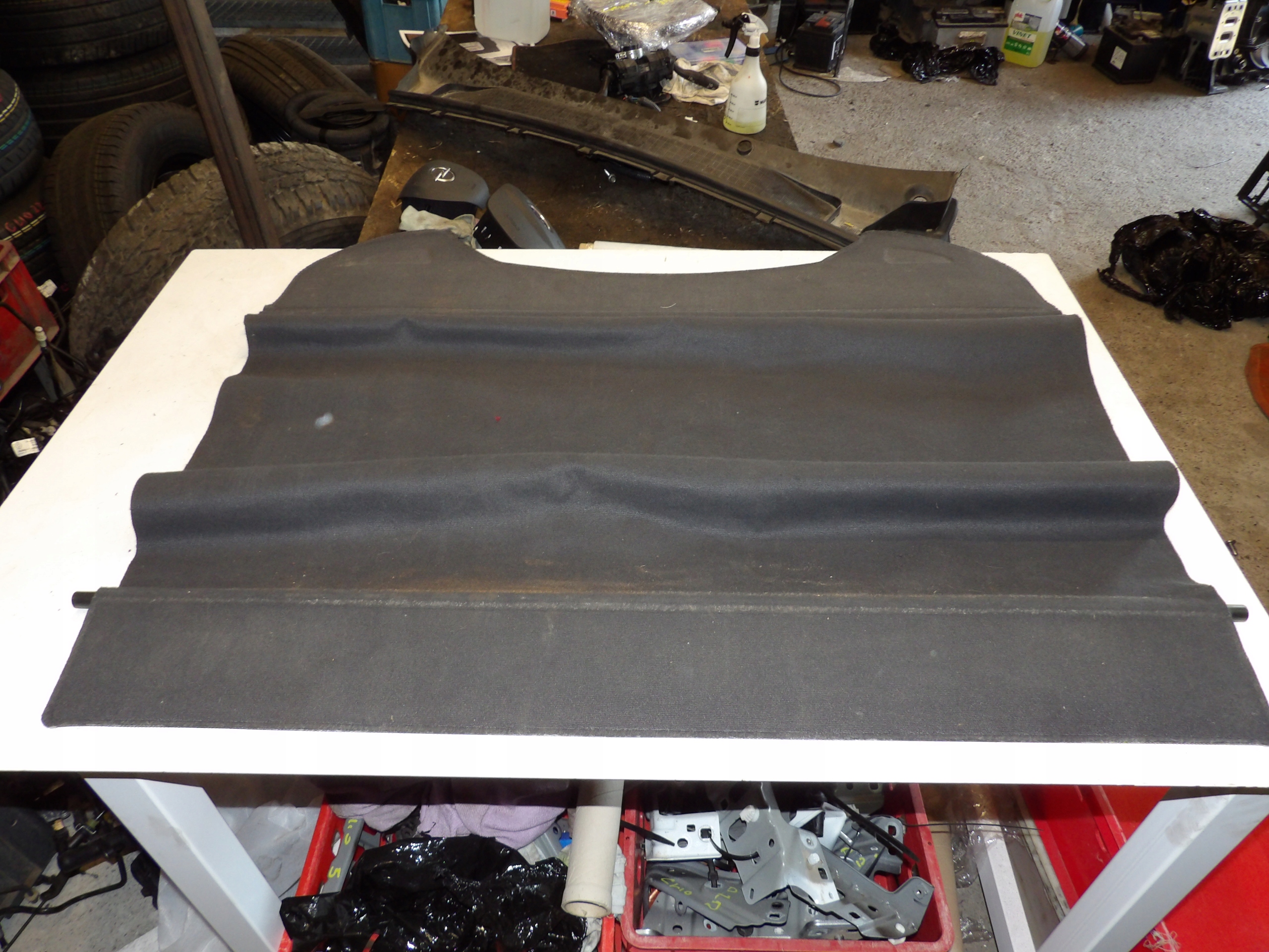 PÓŁKA TYLNA DACIA DUSTER 1