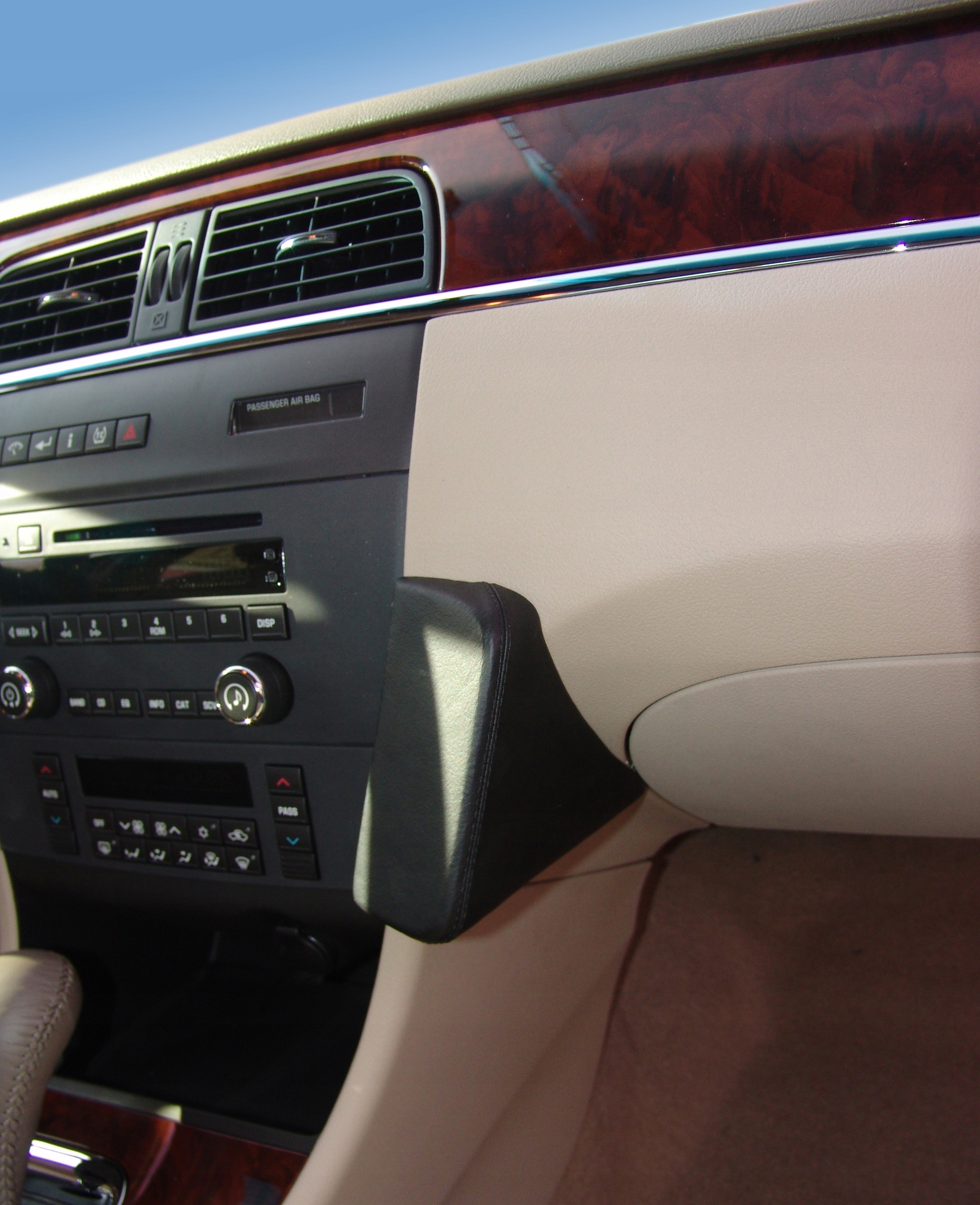 Držák na telefon Kuda Buick LaCrosse od roku 2005