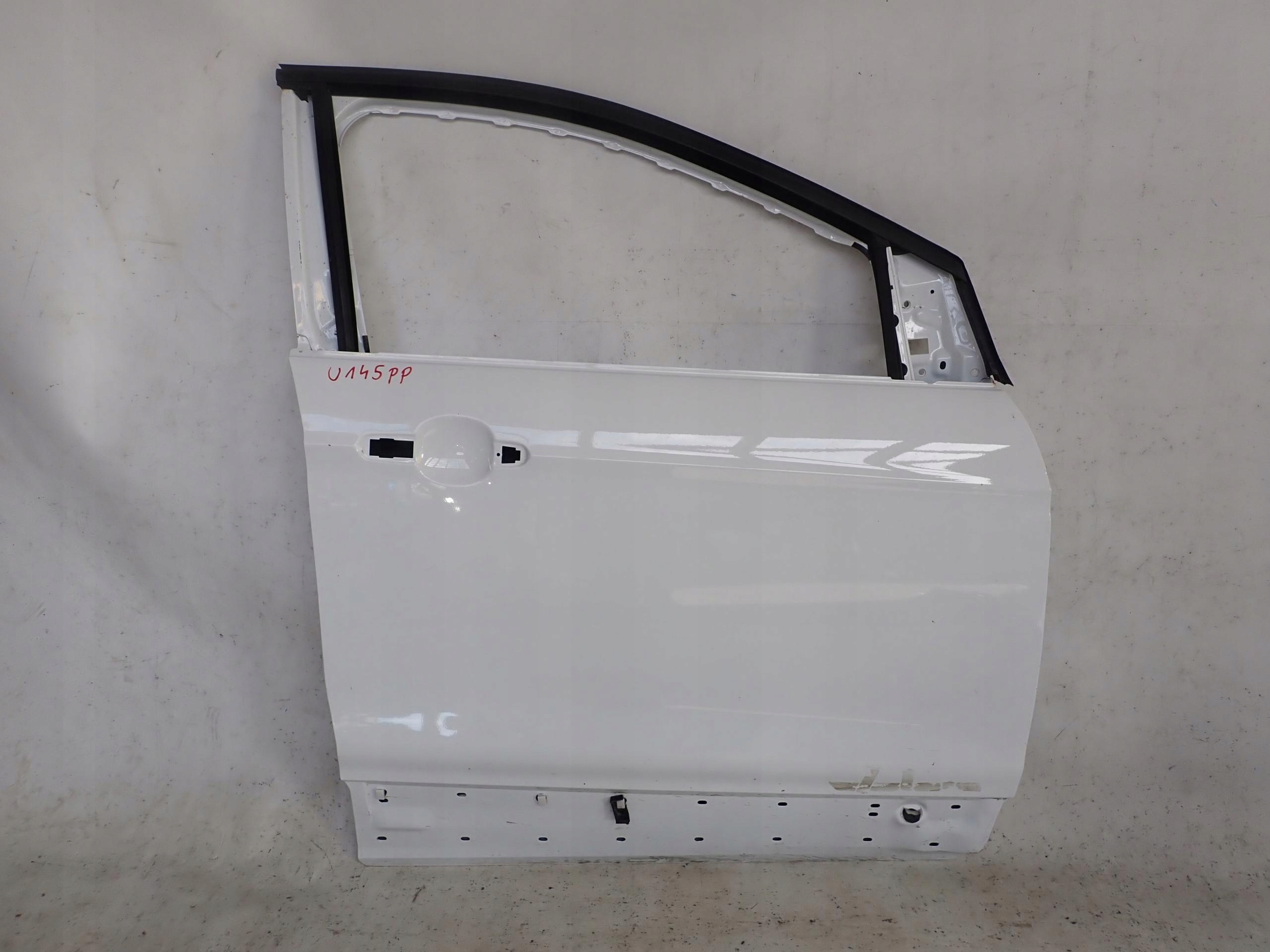 FORD KUGA II 2 MK2 13-19 dveře předek přední pravé