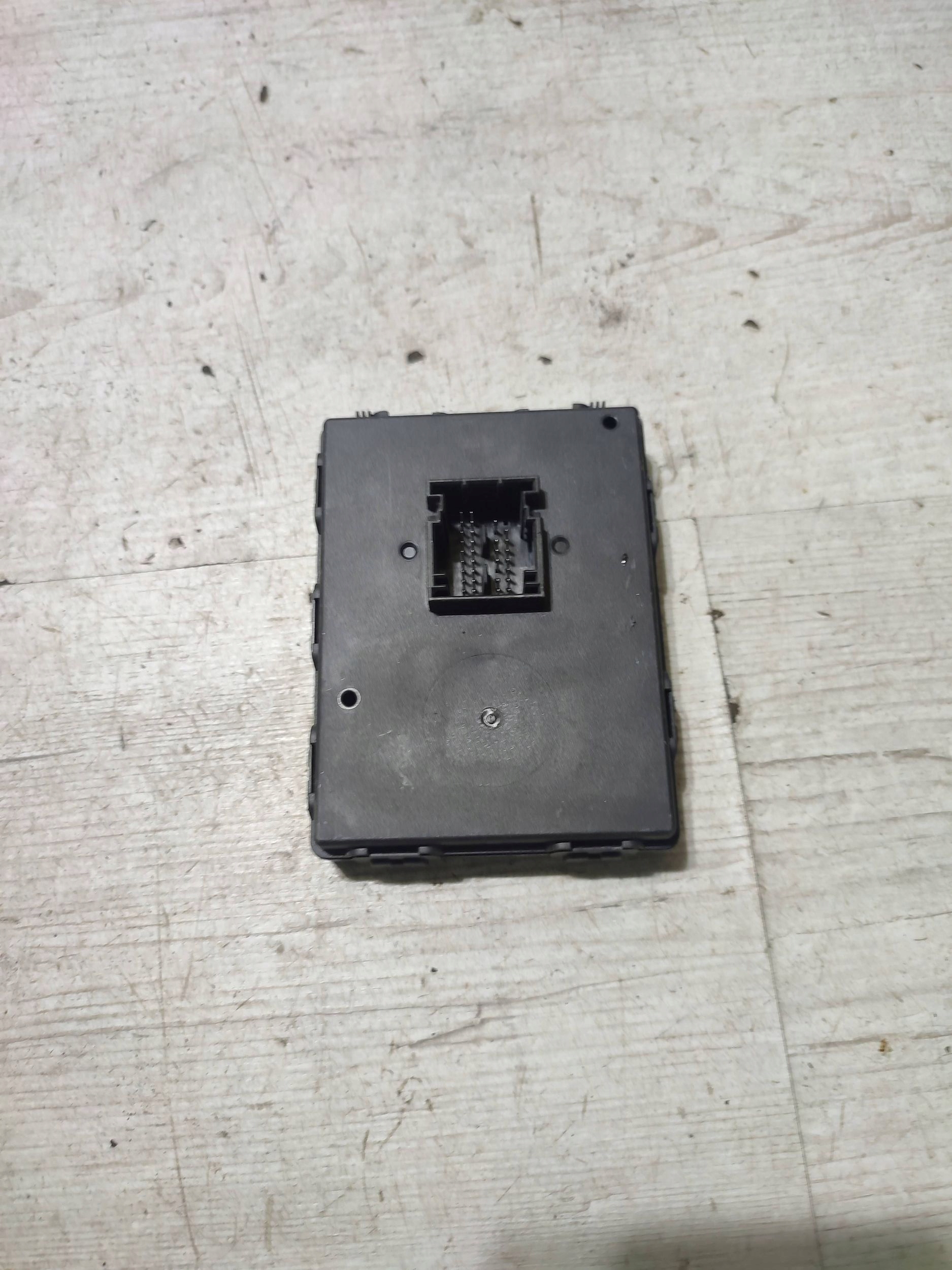 Seat Arona 2019 other computer module control unit kessy