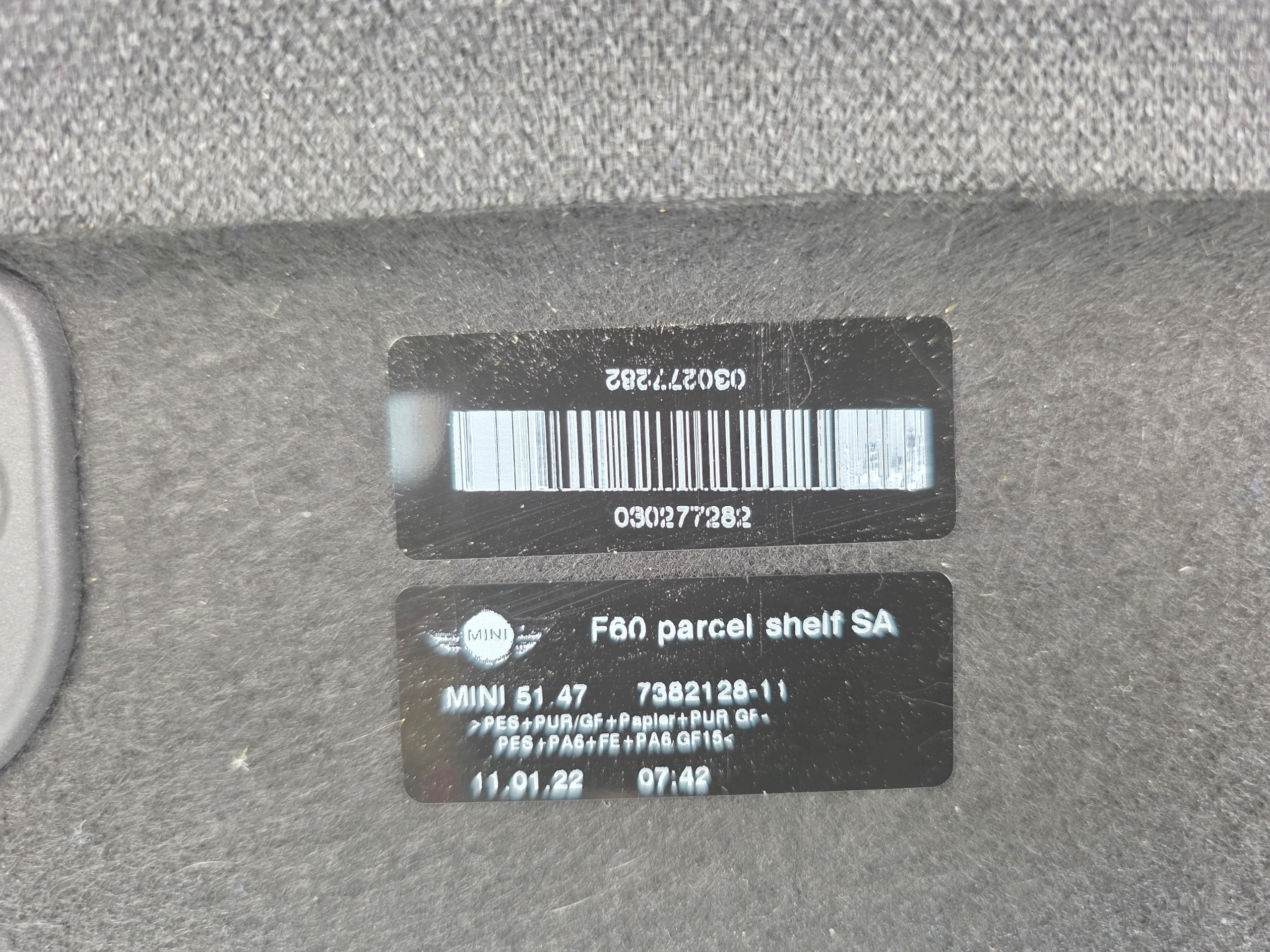plato boot MINI F60 LCI 7382128