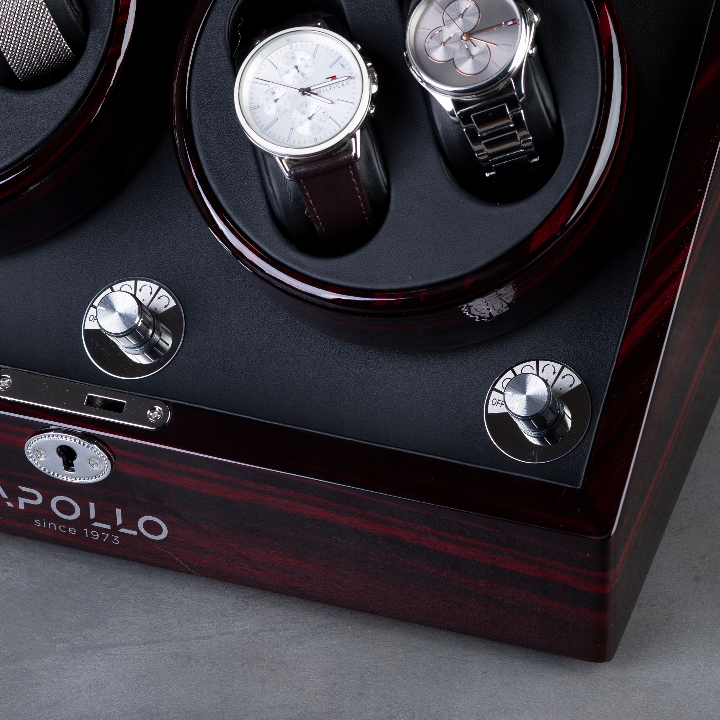 Rotomat Apollo Na 4 Zegarki Premium Since 1973 Kolor brązowy