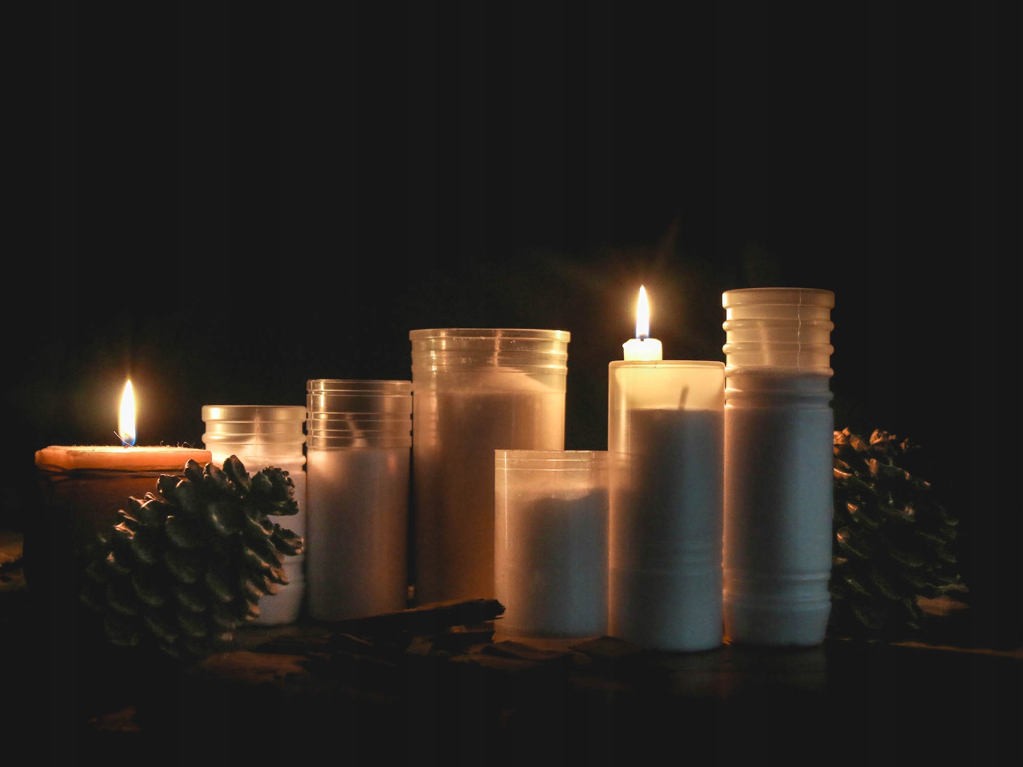 WKŁADY DO ZNICZY PRASOWANY 32H 20SZT 12CM TUBA 2 Wysokość produktu 12 cm