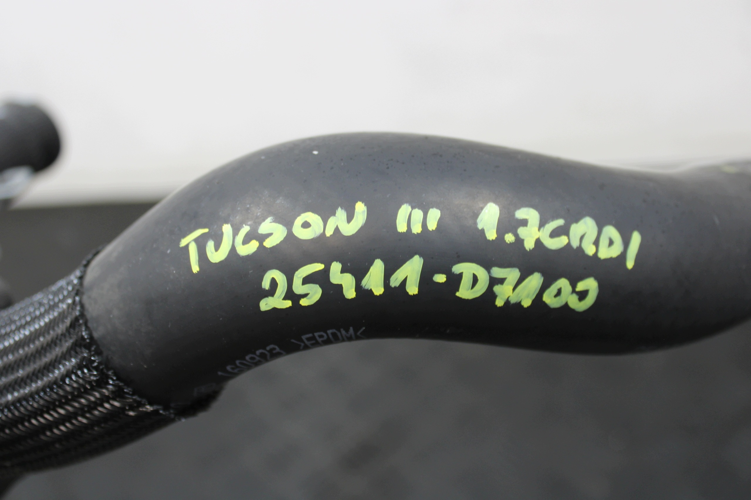 crijevo prijenos vode 25411-D7100 HYUNDAI TUCSON III 3