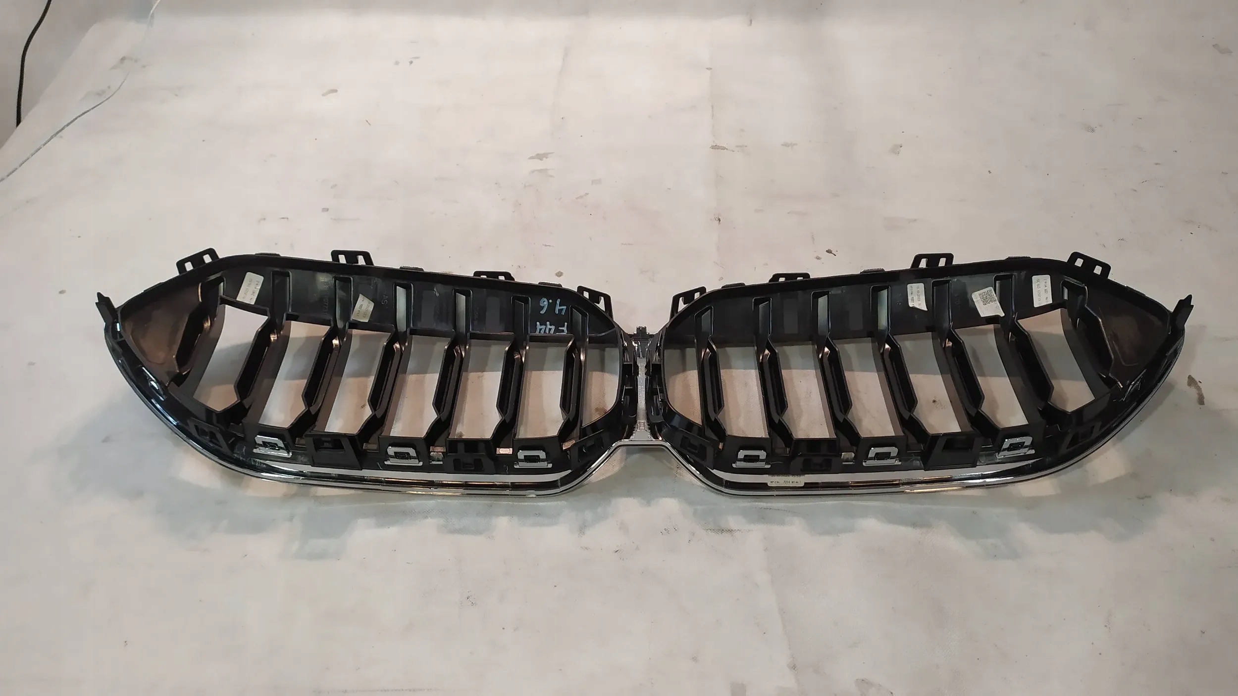 BMW 2 F44 Kühlergrill FRONTGRILL Kühlergitter 5A39376 - Thumbnail 3