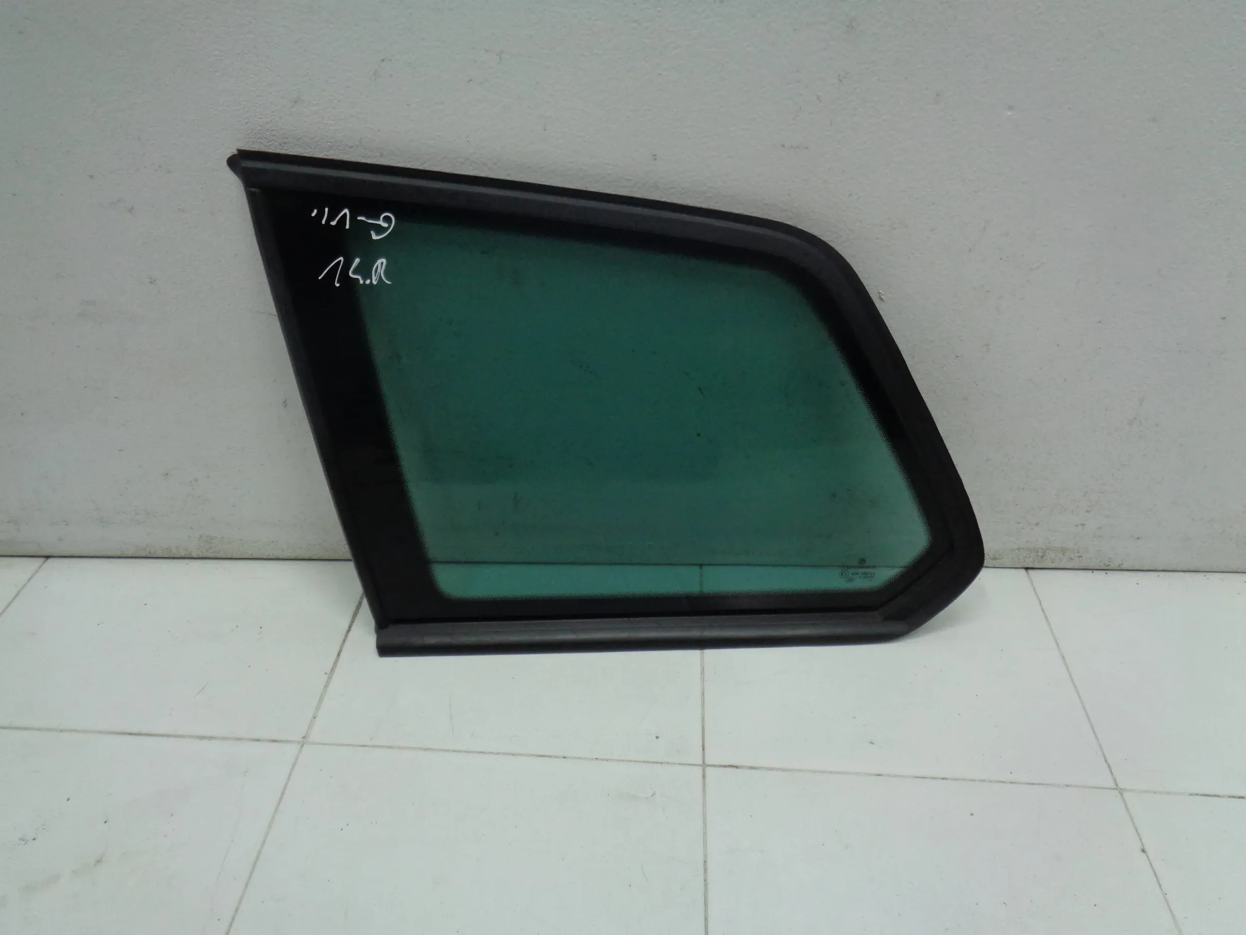 VW GOLF VII УНИВЕРСАЛ СТЕКЛО KAROSERYJNĄ ЛЕВЫЙ ЗАД.4r