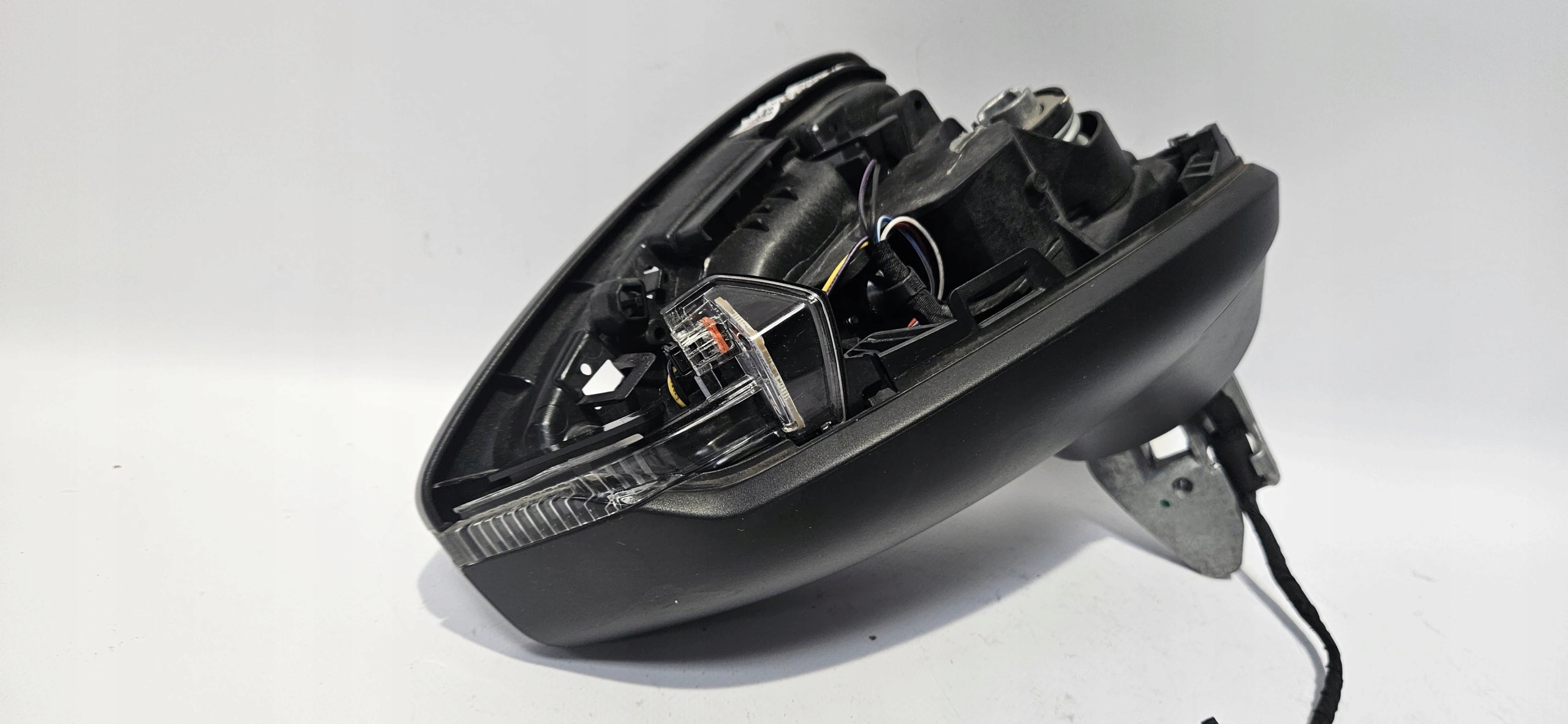 mirror right AUDI A3 8Y 20- 6 PIN EUROPA