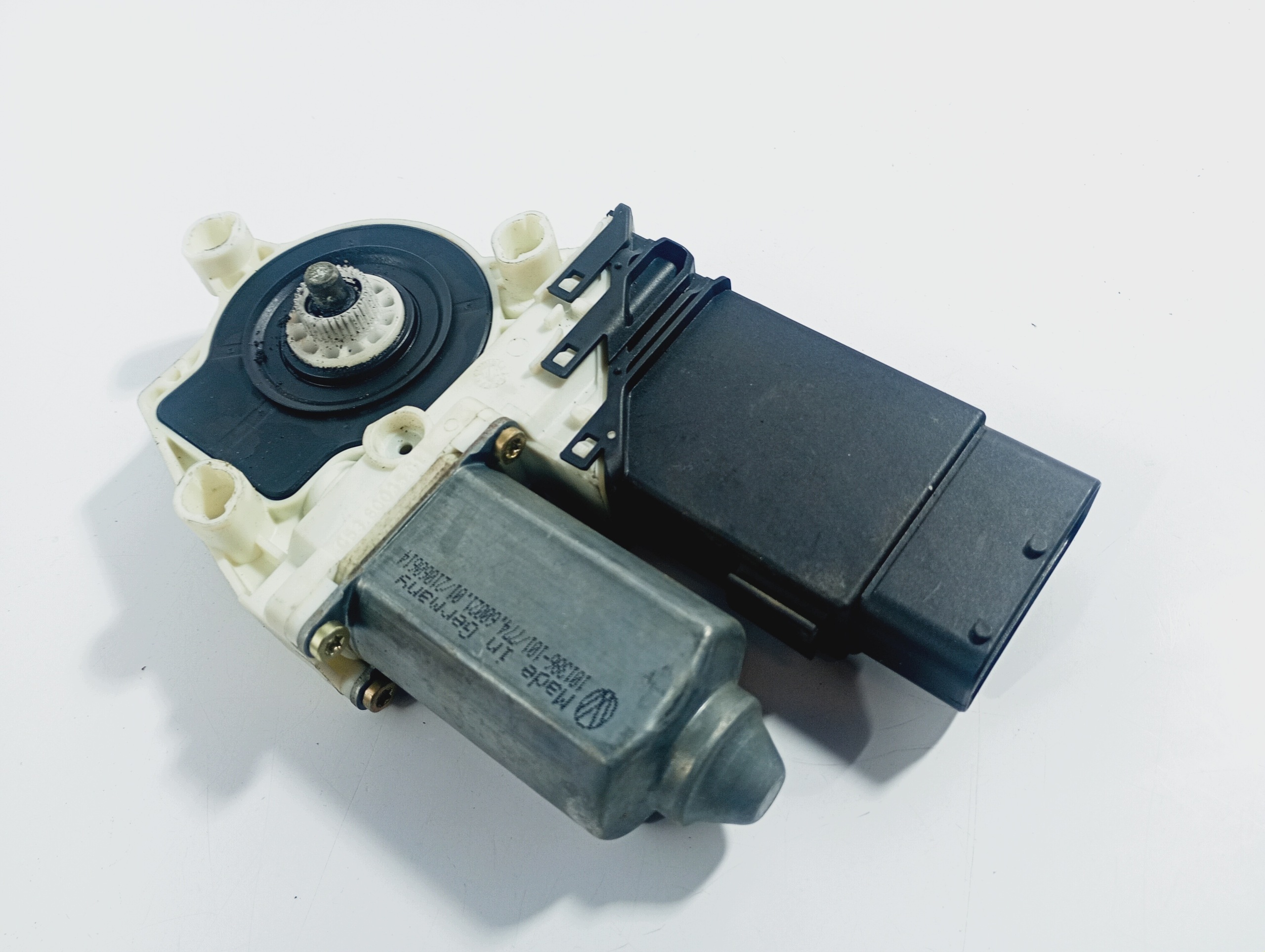 engine mini motor windows right front OE 9776101436203 Seat Leon 1 and 99-06