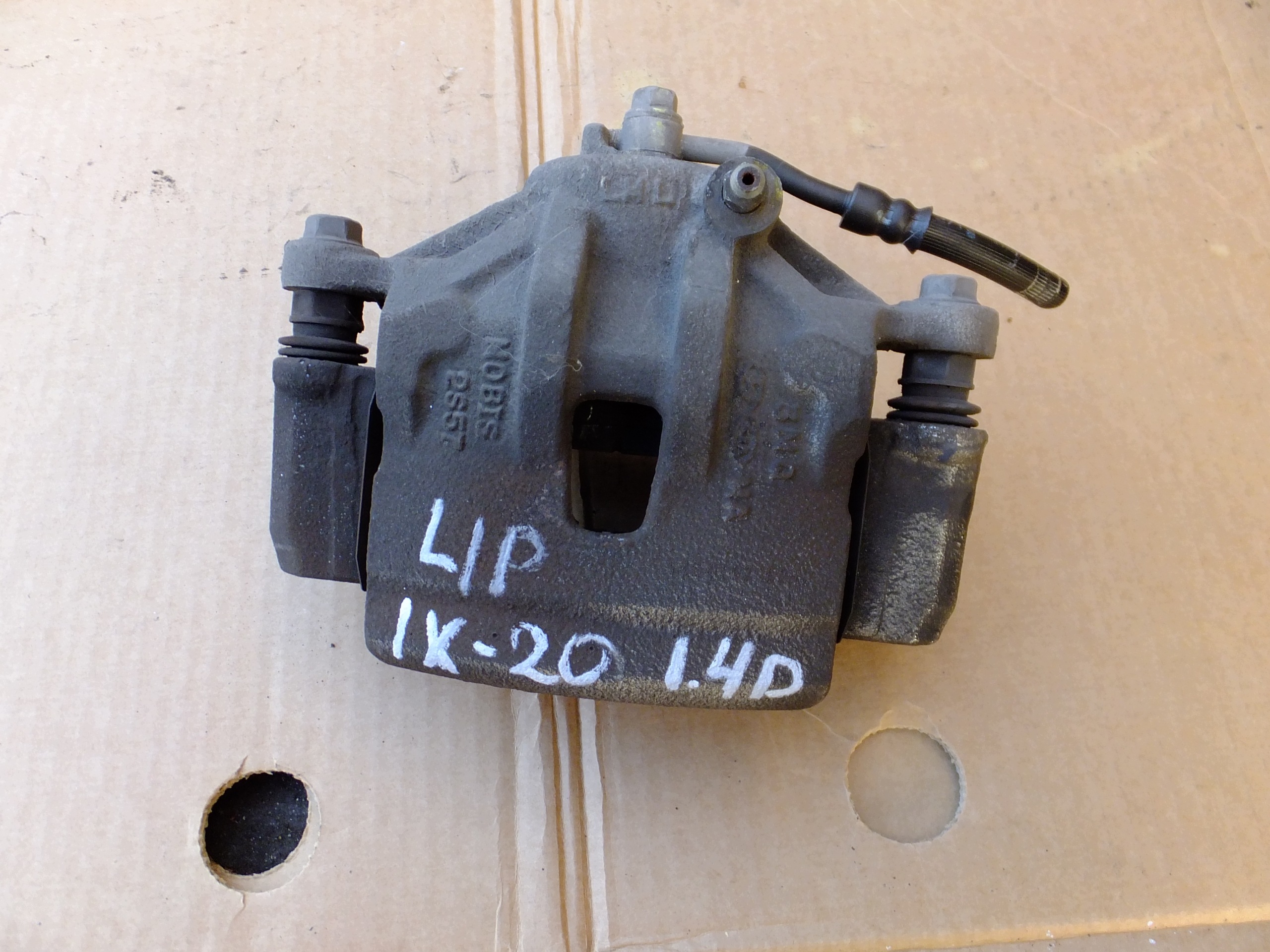 caliper brake left front hyundai ix20 1,4 crdi 2014r