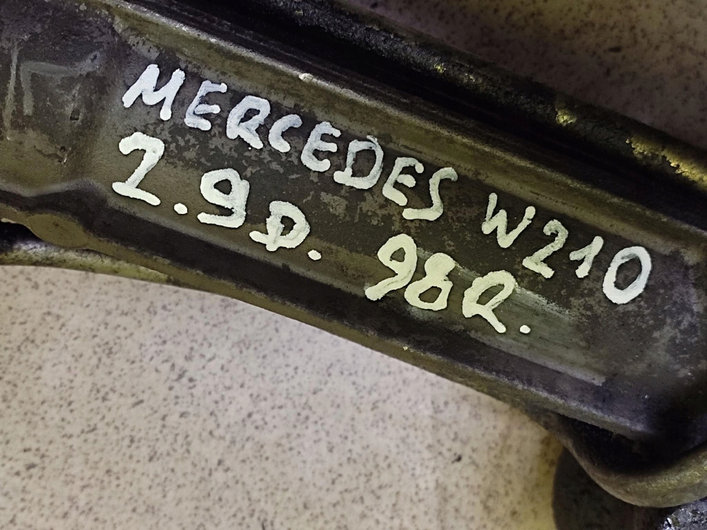 MERCEDES W210 2.9 D servo control A2104611101