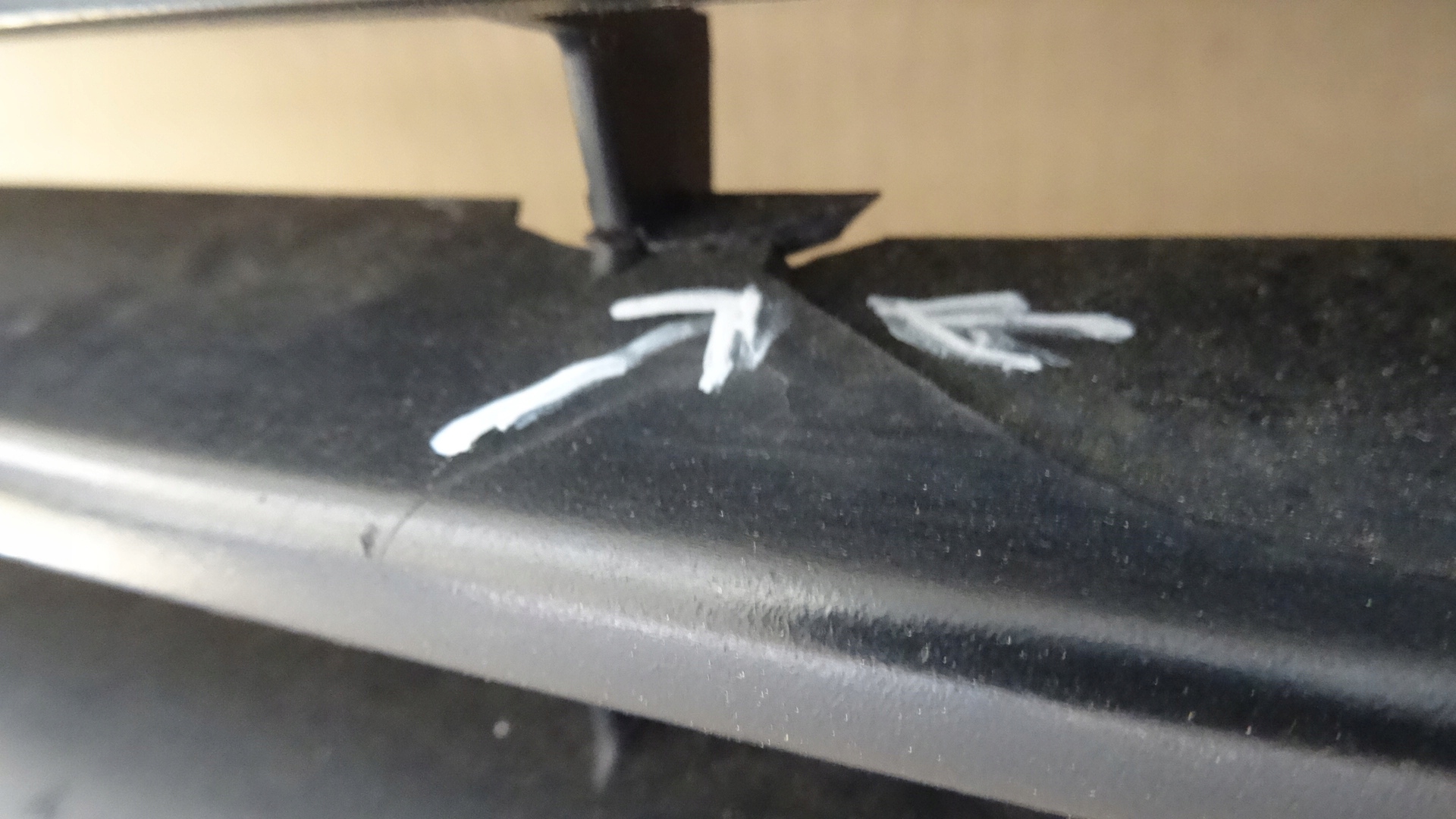 vw transporter T4 решетка радиатора 701853653B