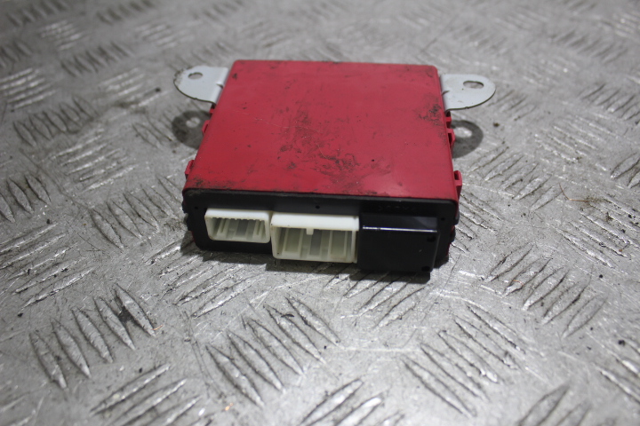 8943053010 - МОДУЛЬ ПЕРЕДНЕЙ ПРАВОЙ ДВЕРИ LEXUS IS 2 II 220