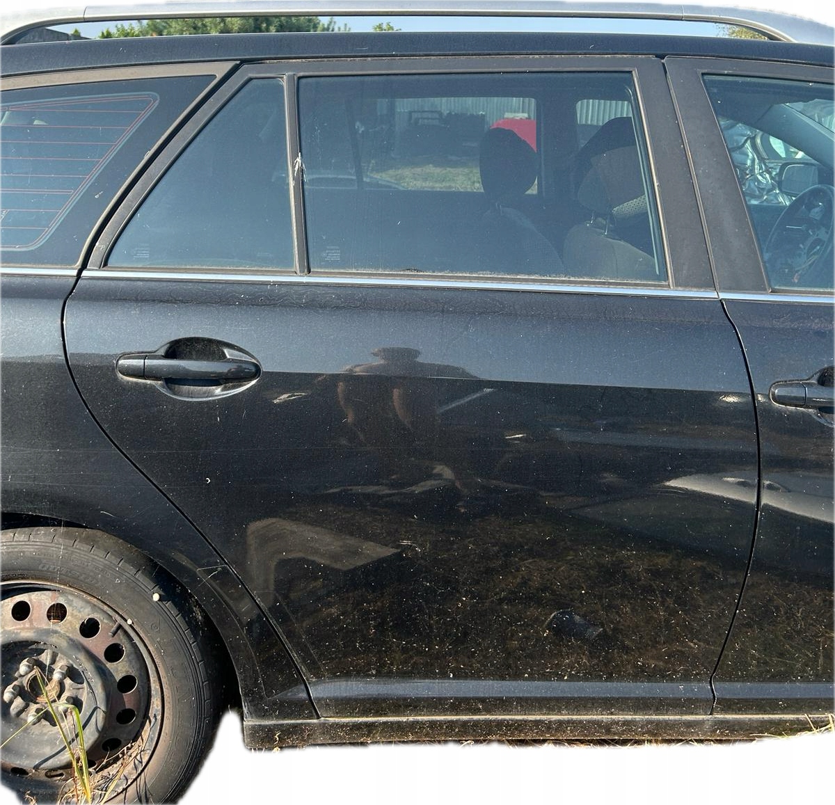 TOYOTA AVENSIS T25 KOMBI VVT-i DRZWI PRAWE TYLNE NUMER LAKIERU 209