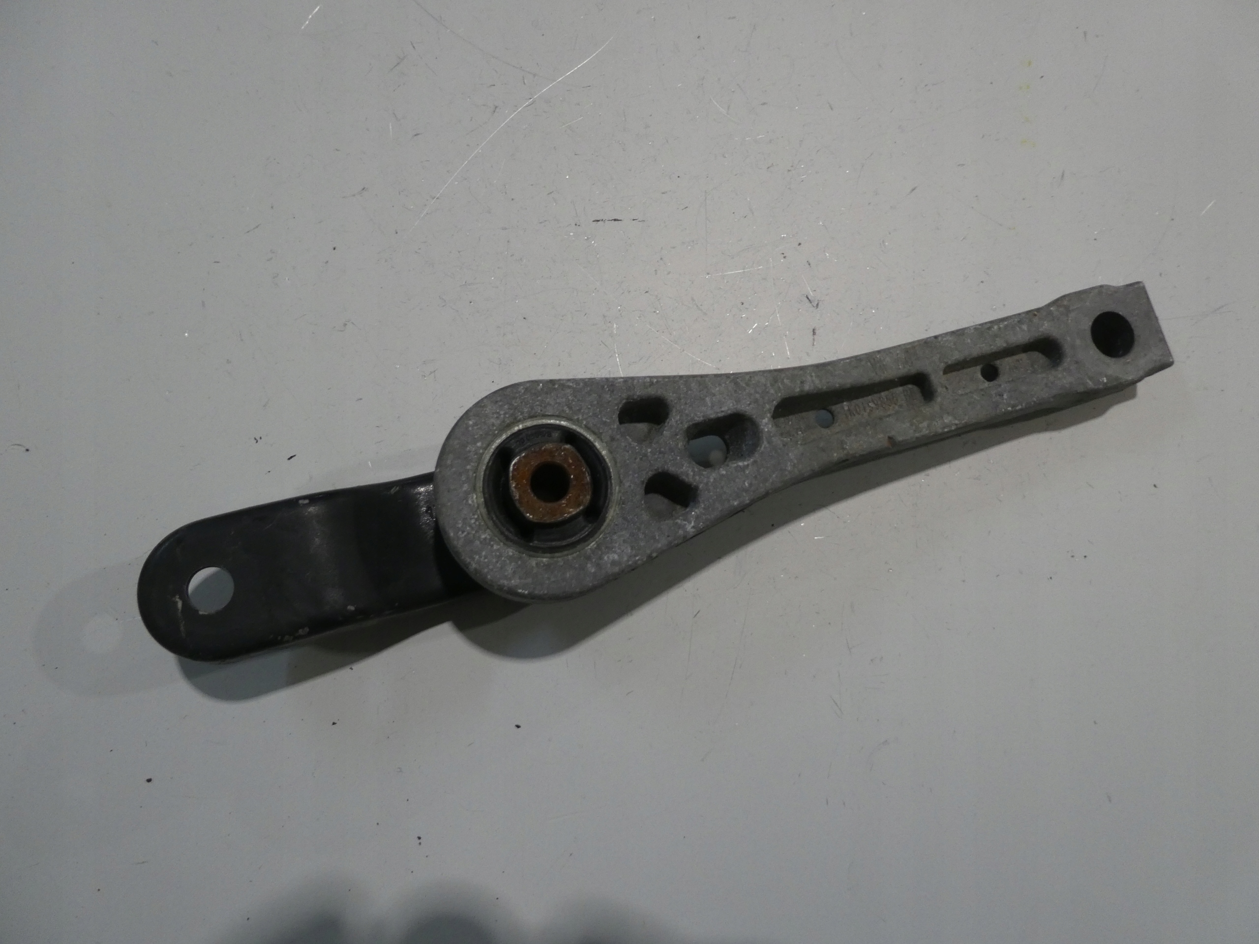 Getriebehalter VW AUDI SKODA SEAT 1K0199855BB