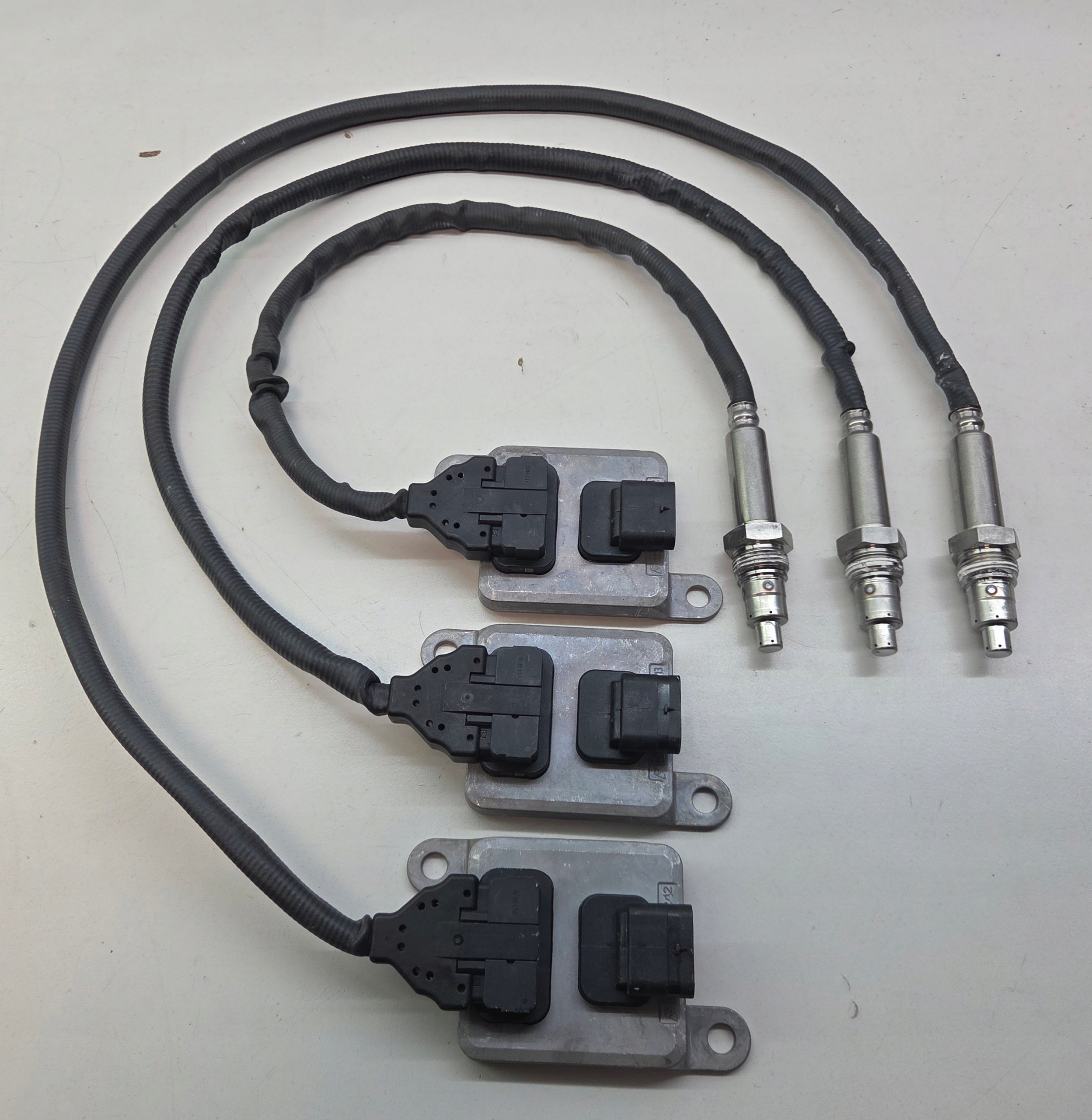 SENSOR CZUJNIK NOX MERCEDES A0009050208 A 000 905 02 08 00090500208 OEM