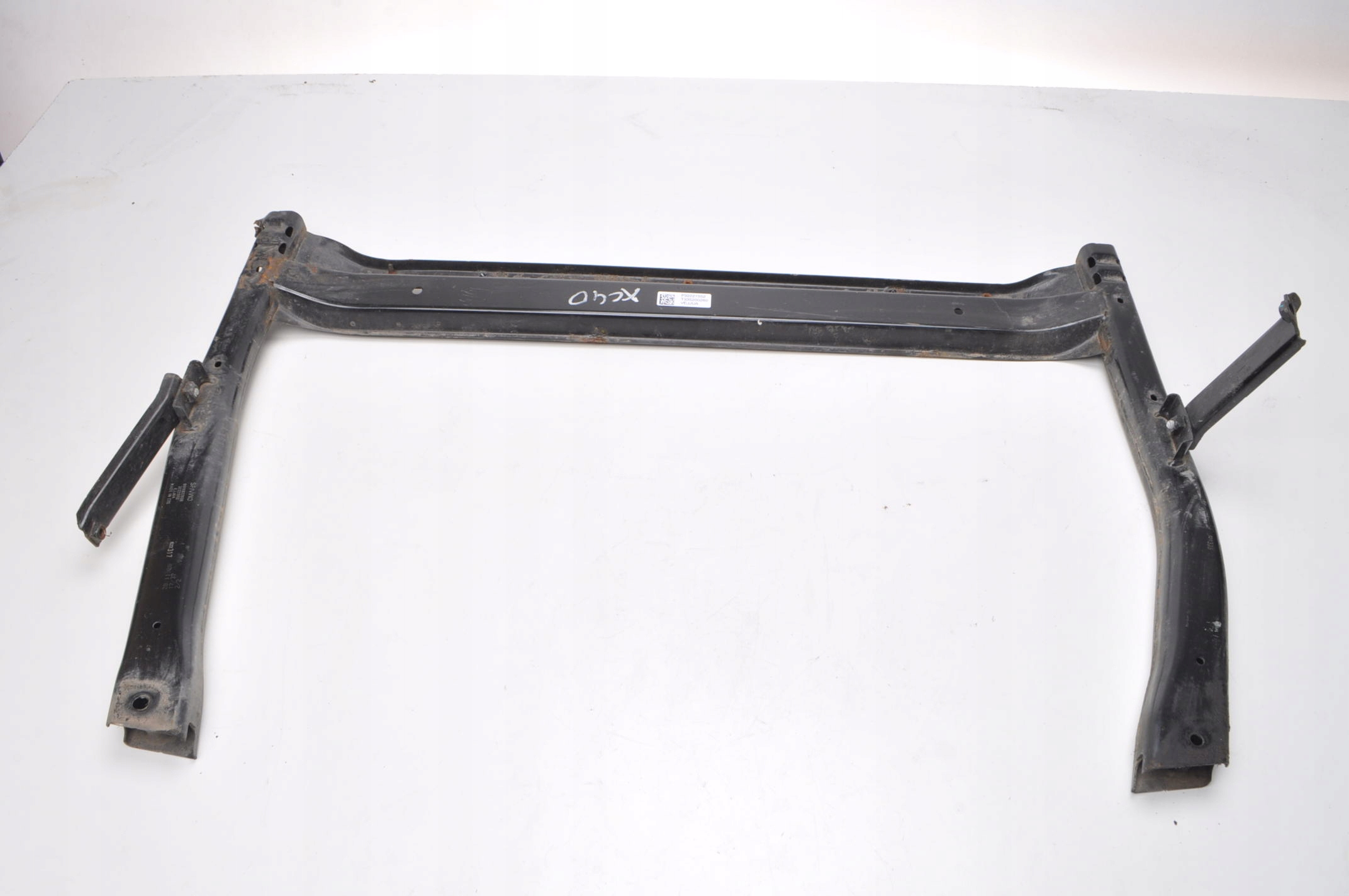 VOLVO XC40 II 2018- DOLNA BELKA CHŁODNIC P32221552