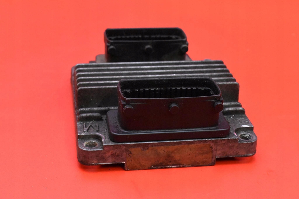 control unit computer of the engine 12212819 OPEL ASTRA 2 II G 1.7 DTI 75 KM 98-09