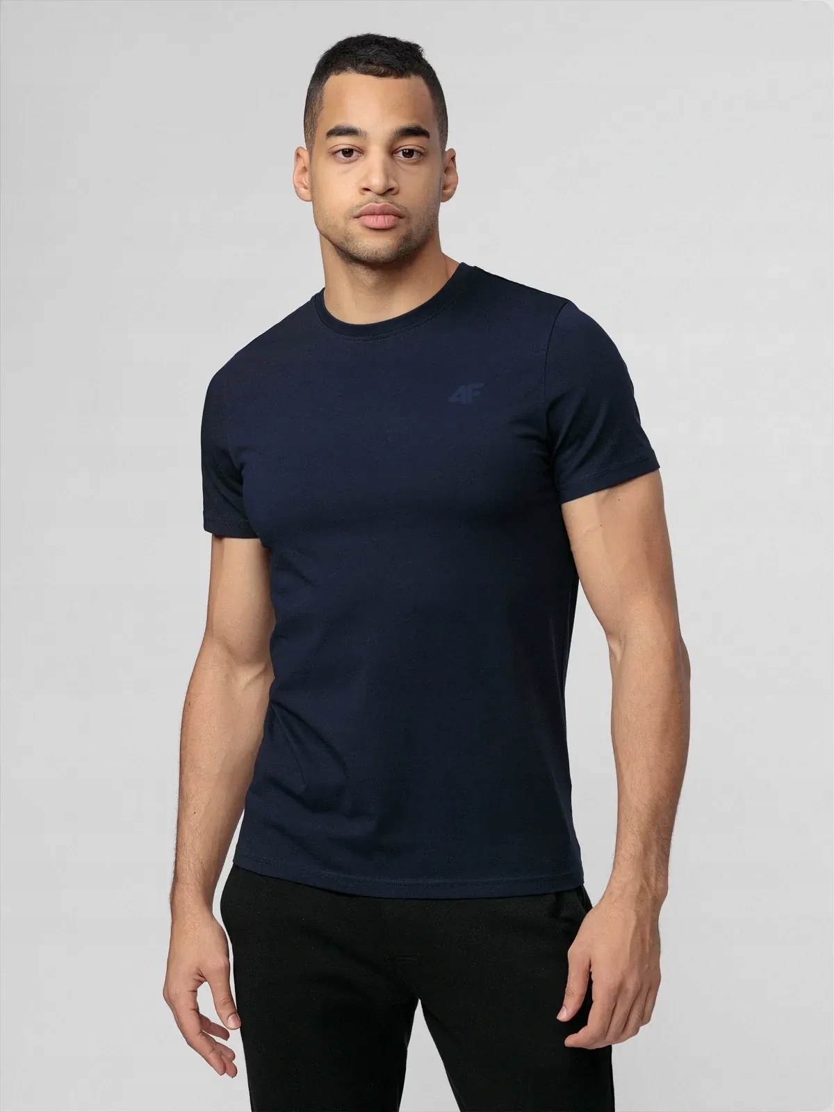 KOSZULKA MĘSKA 4F T-SHIRT SPORTOWY BAWEŁNIANY KOMPLET 4PAK LIMITOWANA Model 4FWAW24TTSHM2426