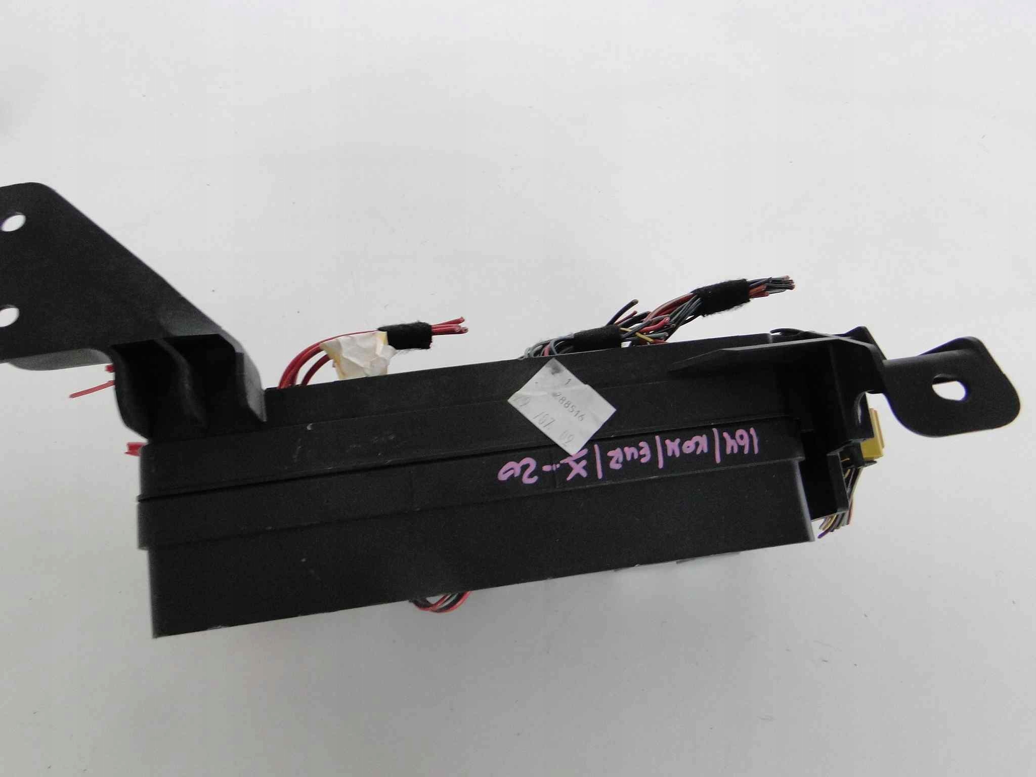 MERCEDES ML W 164 LIFT SKRZYNKA PUSZKA BEZPIECZNIK Jakość części (zgodnie z GVO) O - oryginał z logo producenta pojazdu (OE)